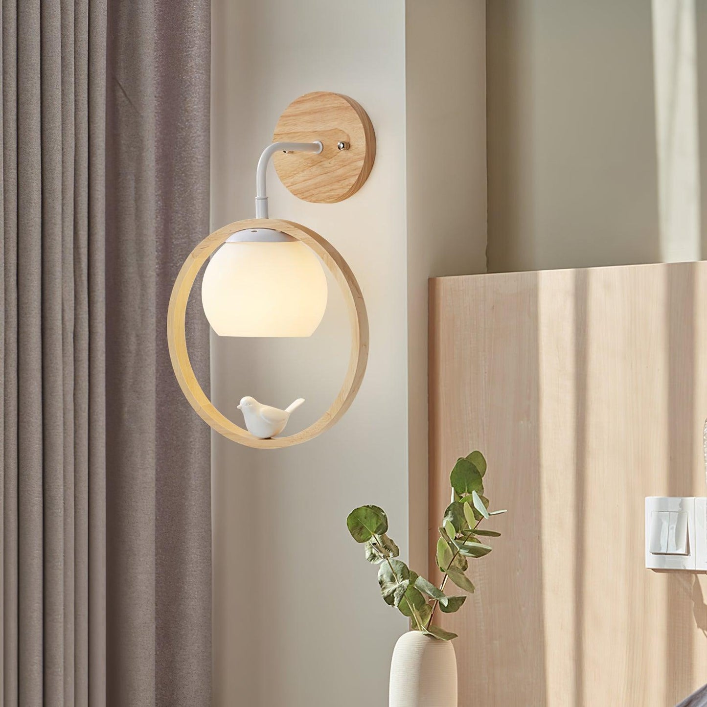 Wood Bird Wall Lamp