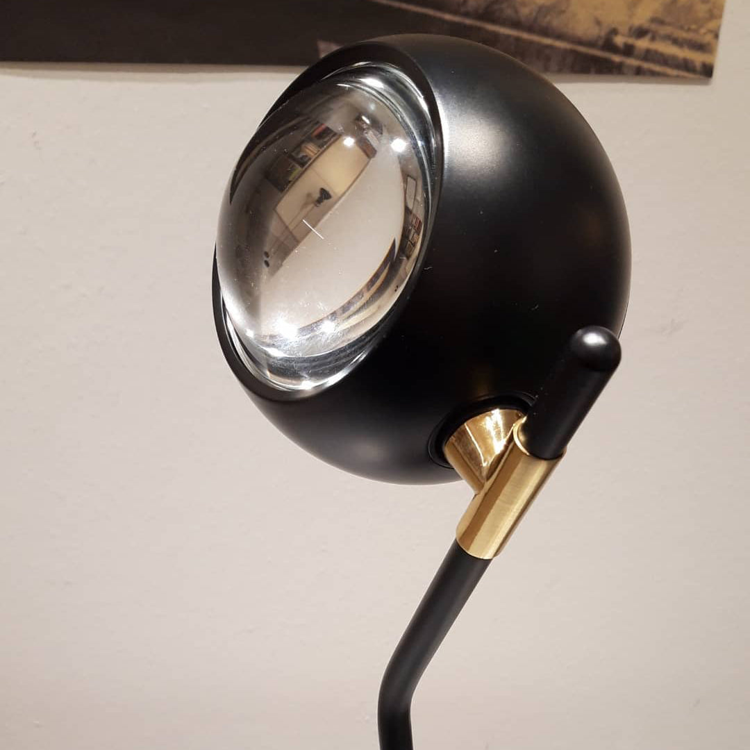 iGloo Table Lamp