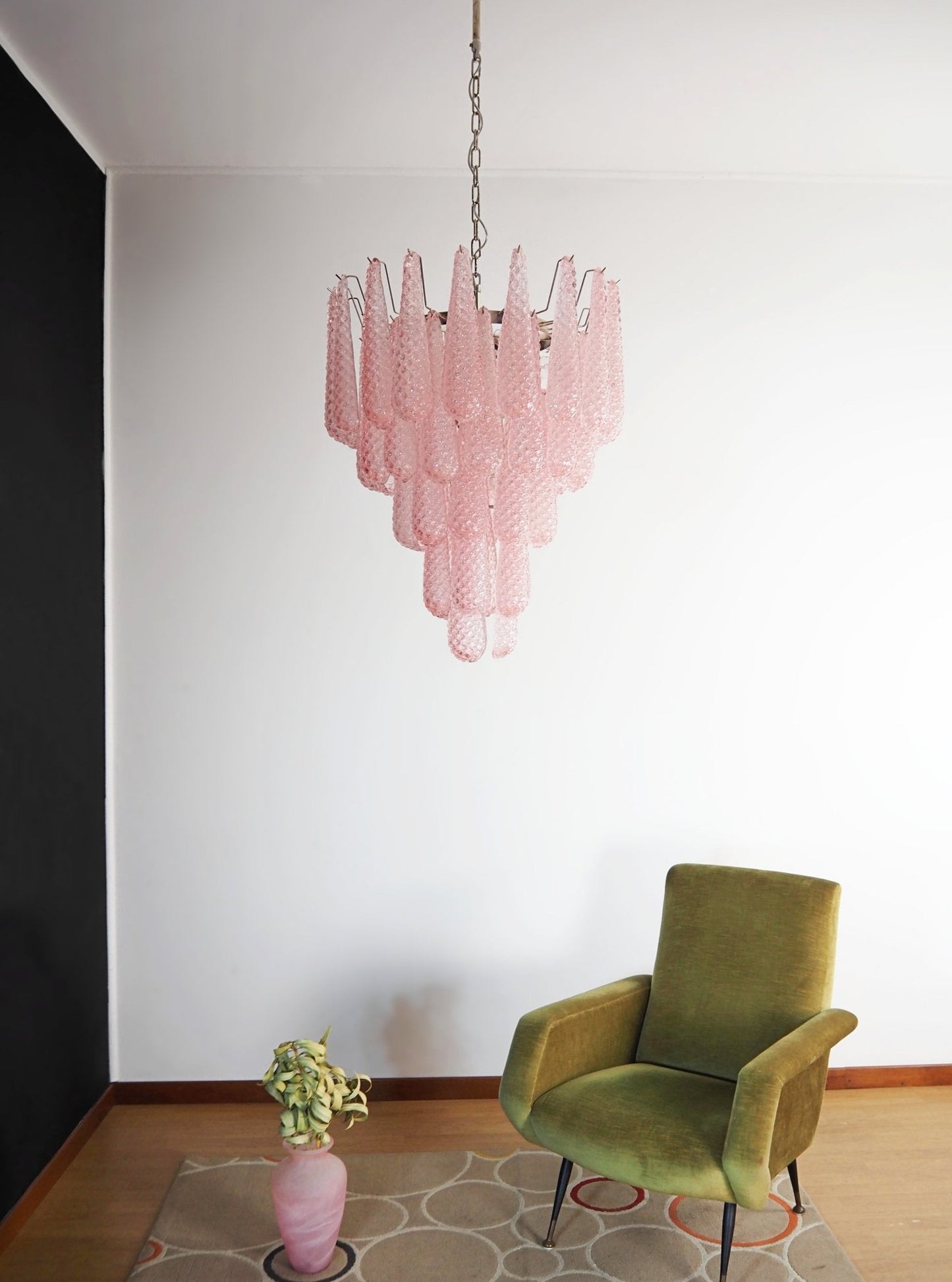 Triedri Teardrop Chandelier