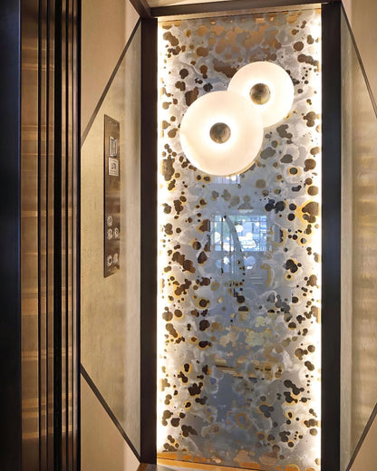 Alabaster Planes Wall Lamp