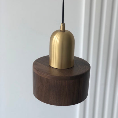 مصباح معلق من Composer 