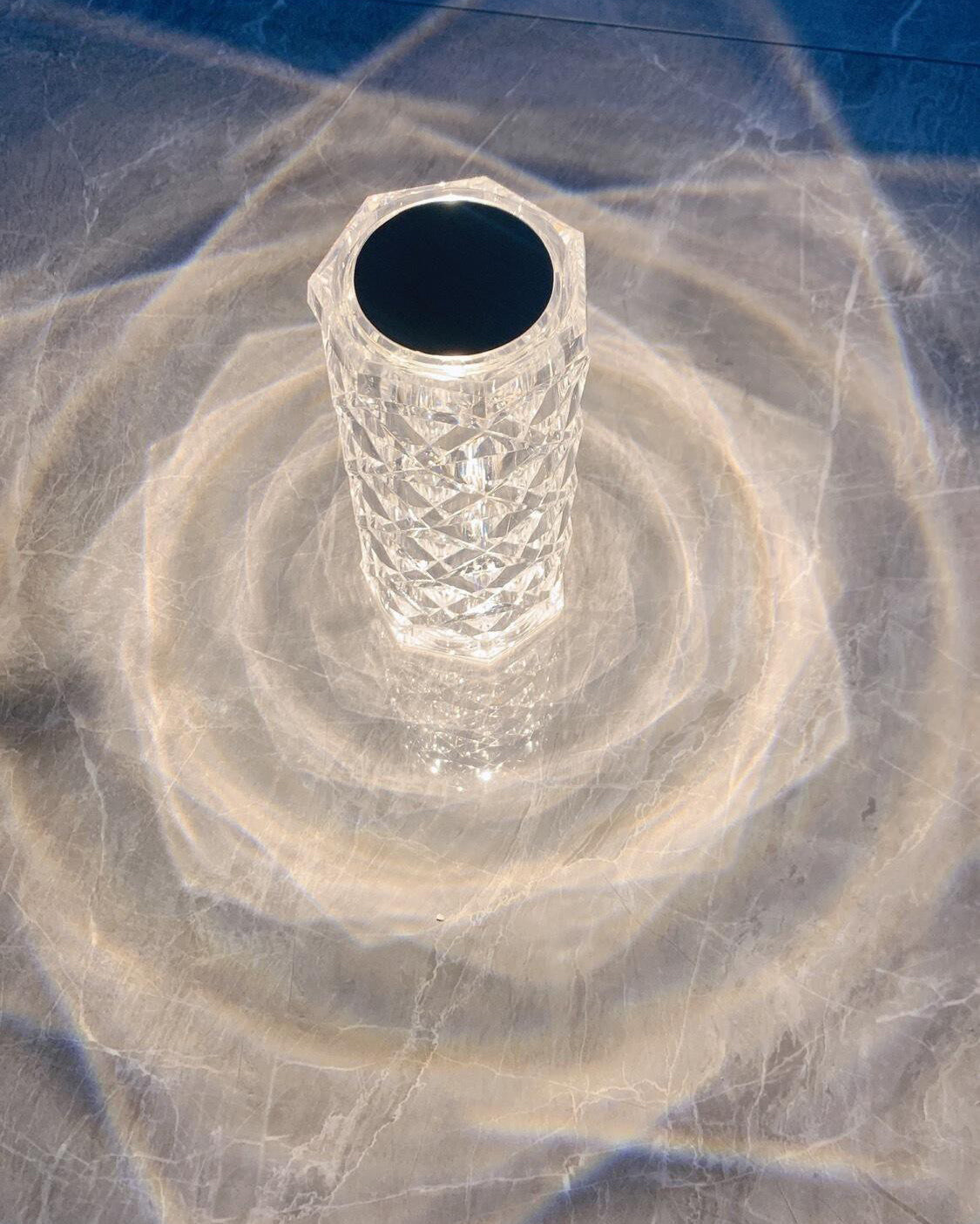 Diamond Cut Table Lamp