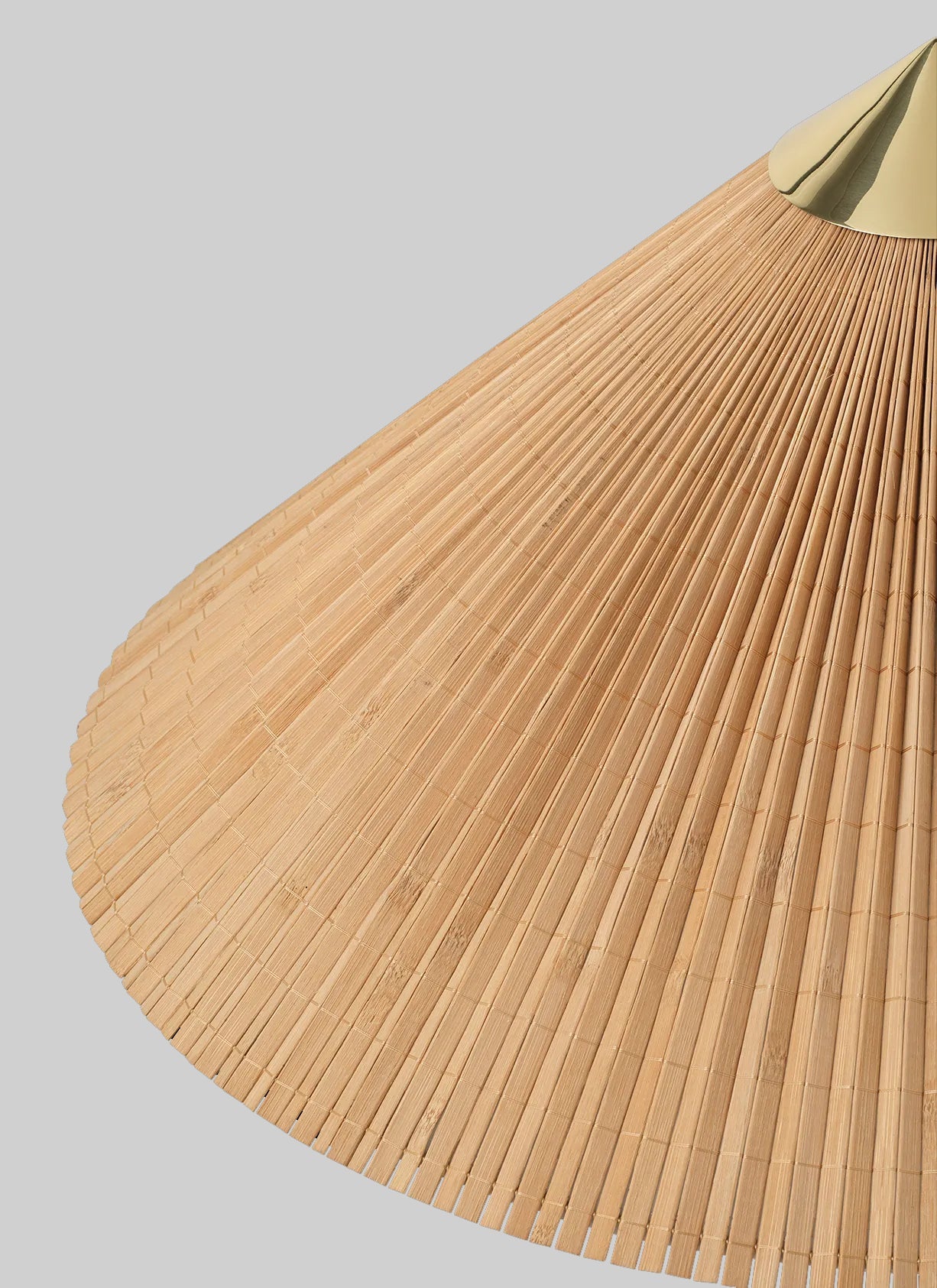 Rattan Circle Waiting Floor Lamp