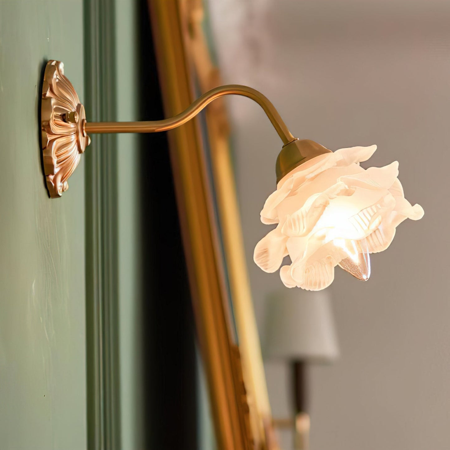 Sherri Wall Lamp