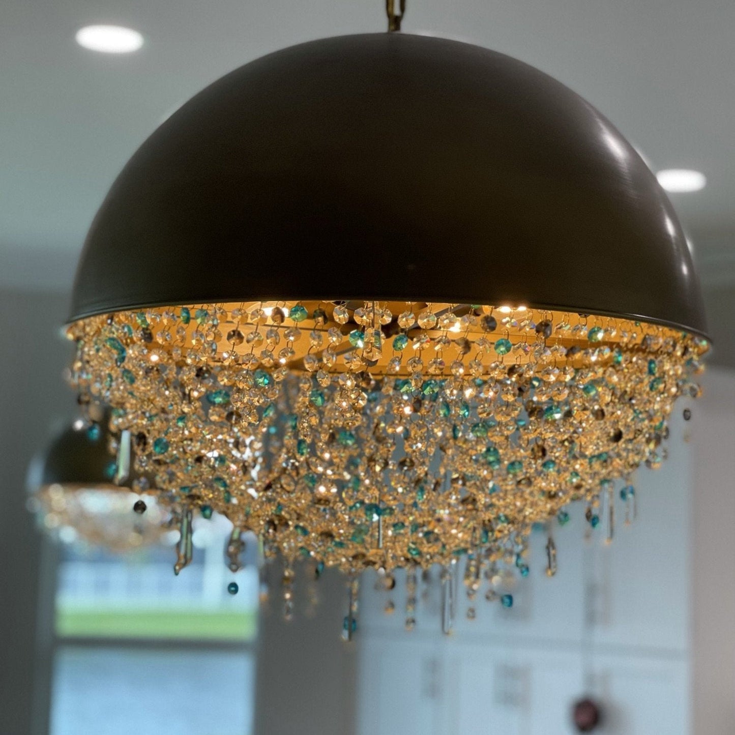 Luxurious Crystal Pendant Lamp