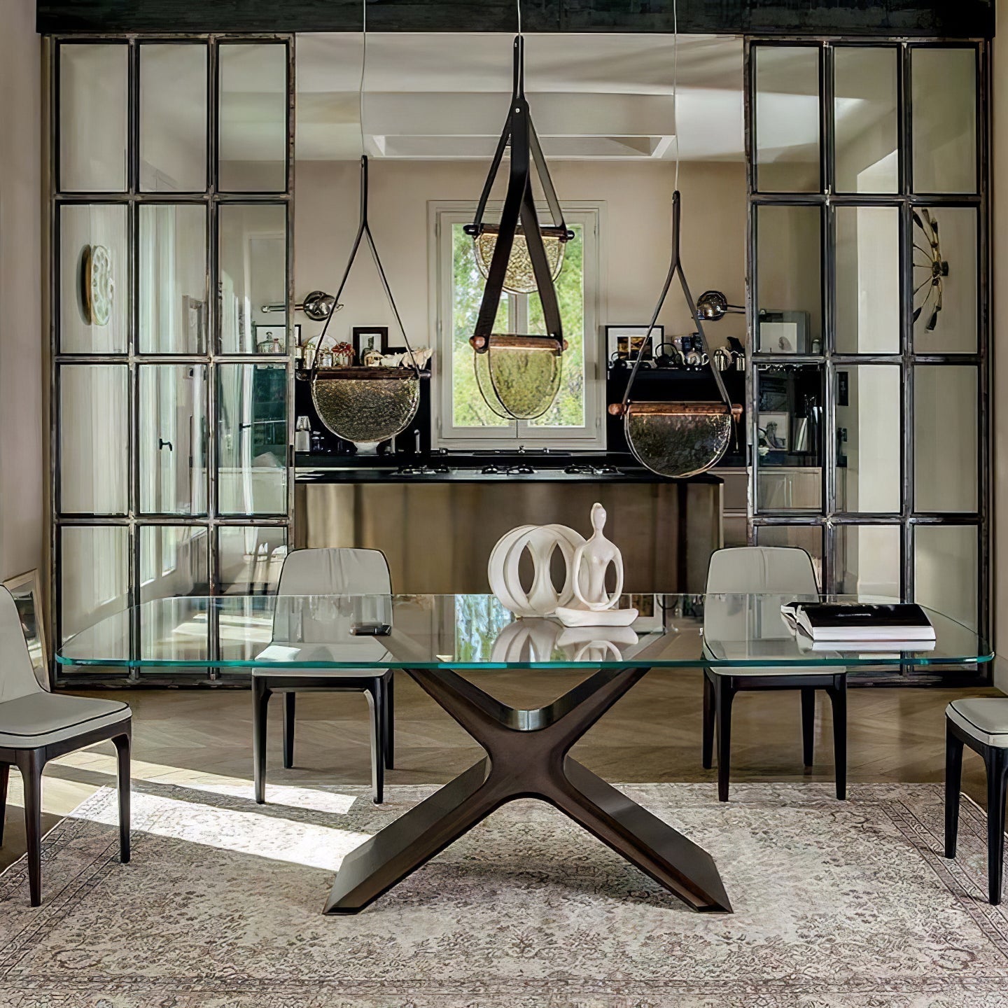 مصباح دالي المعلق 