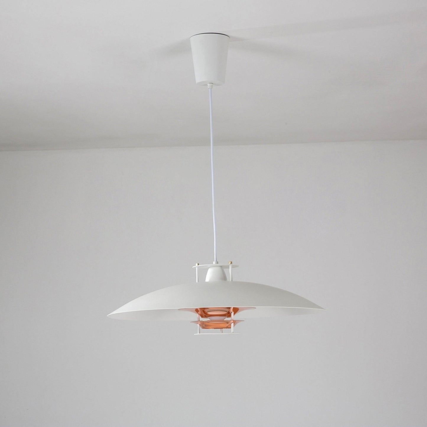 JL 341 Pendant Light