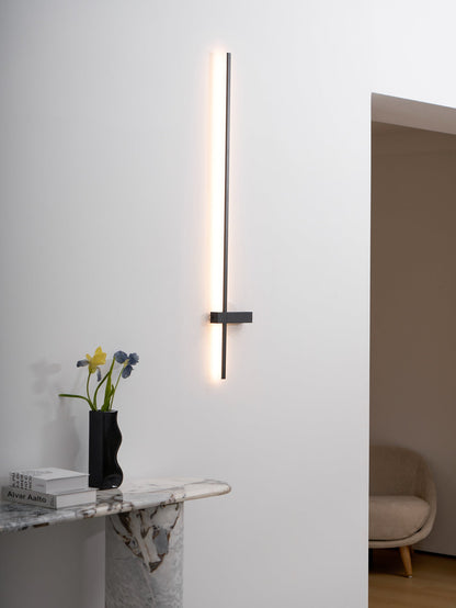 Adeline Linear Rechargeable Sconce