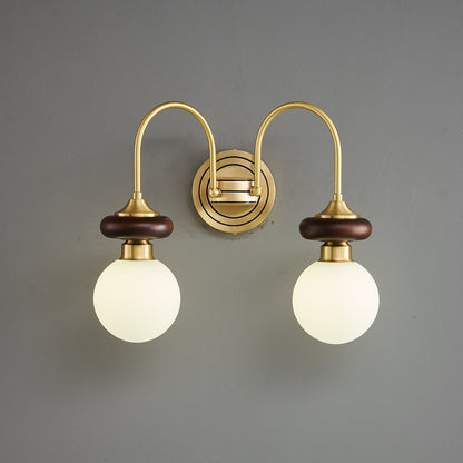Bellevue Wall Lamp