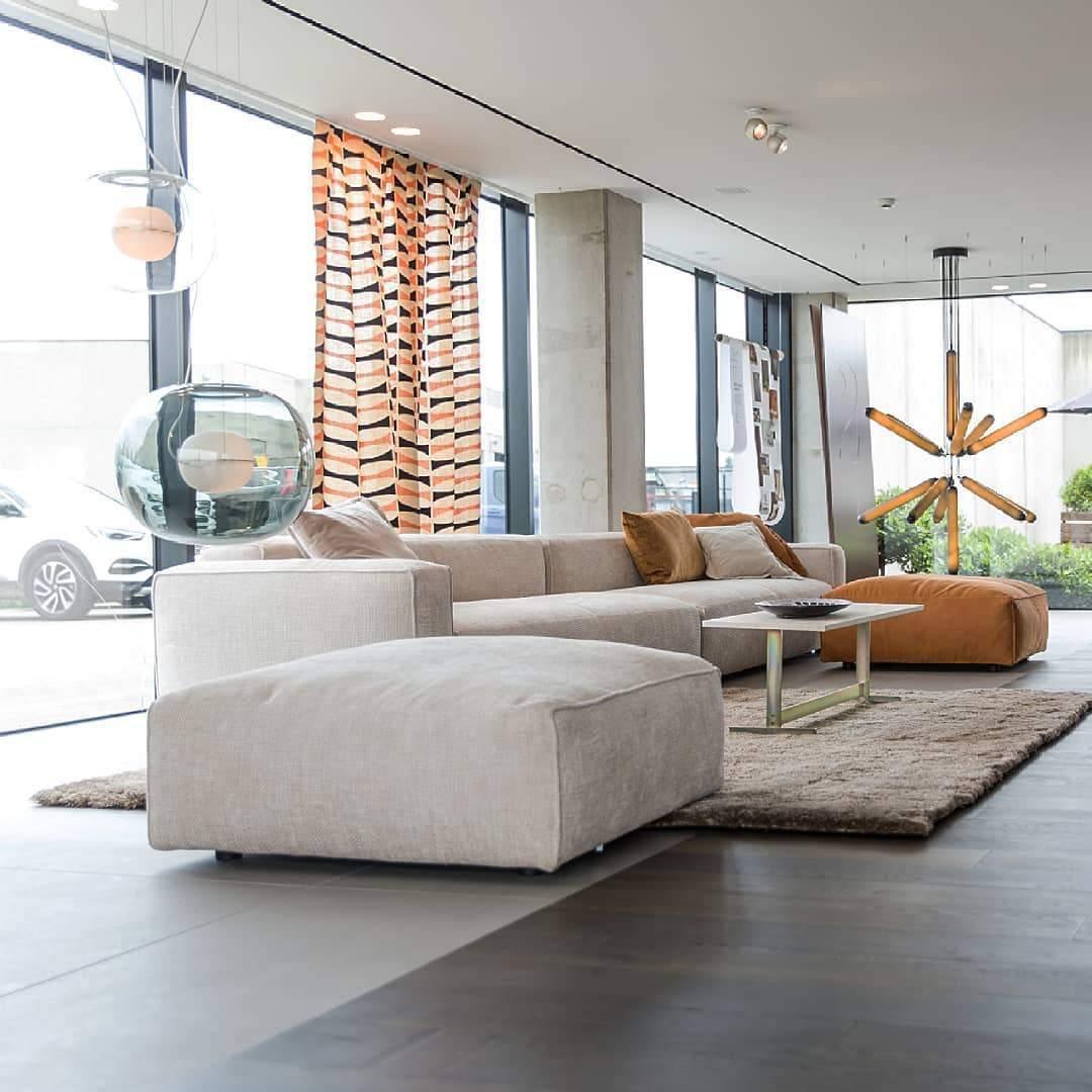Levita Orb Pendant Light