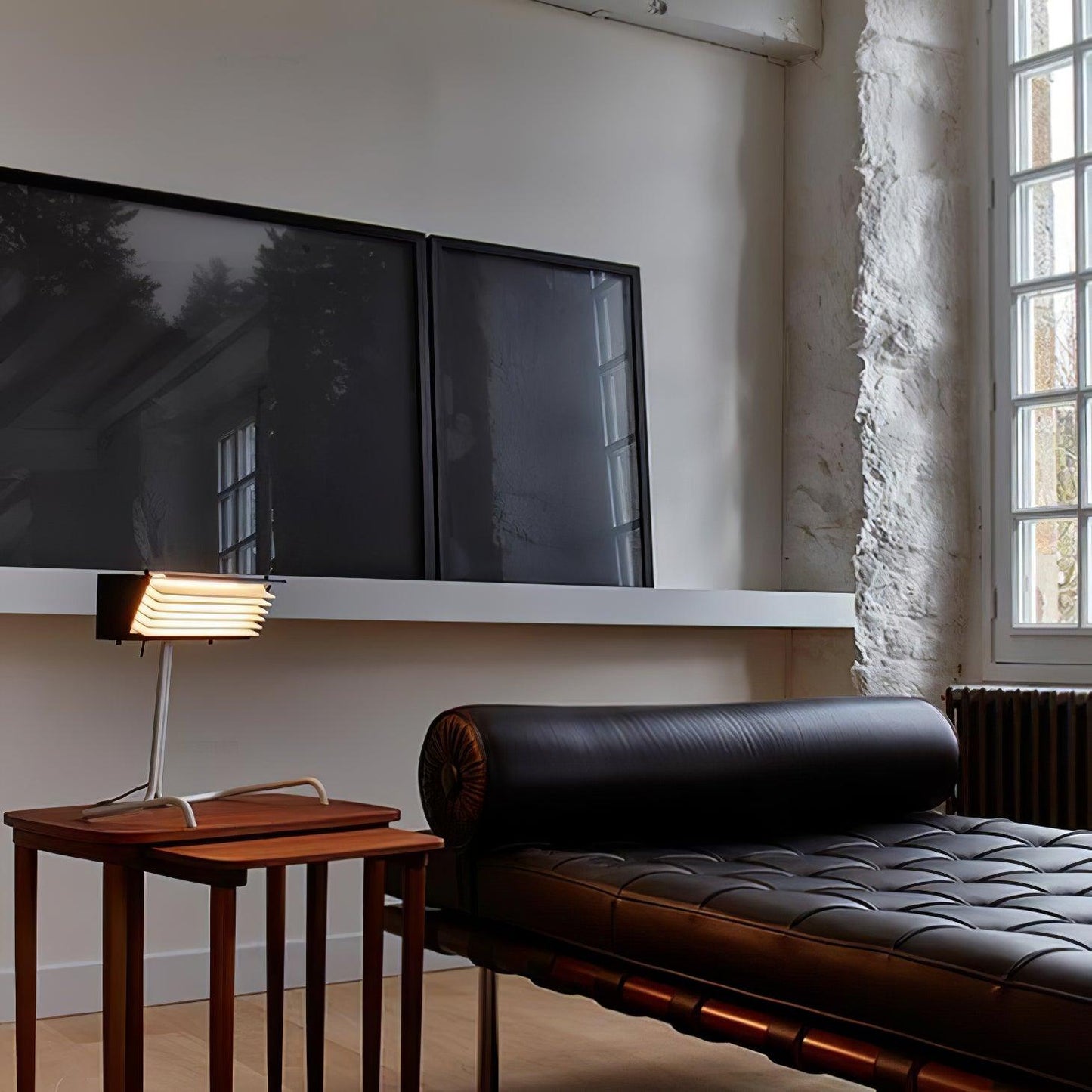 Xalor Table Lamp