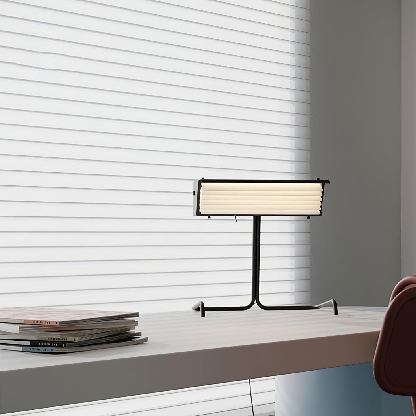 Xalor Table Lamp