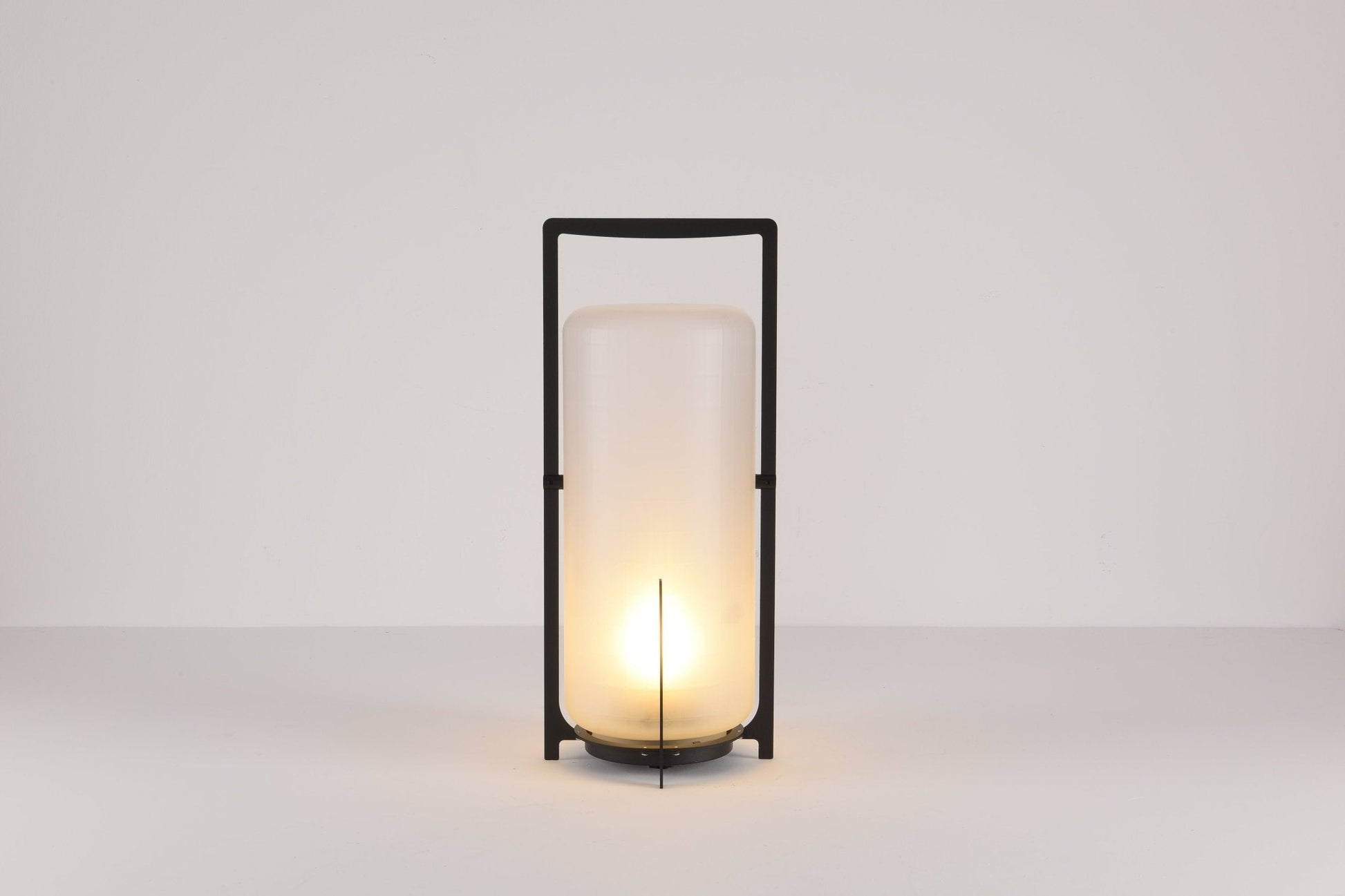 Black Twilight Lantern Table Lamp