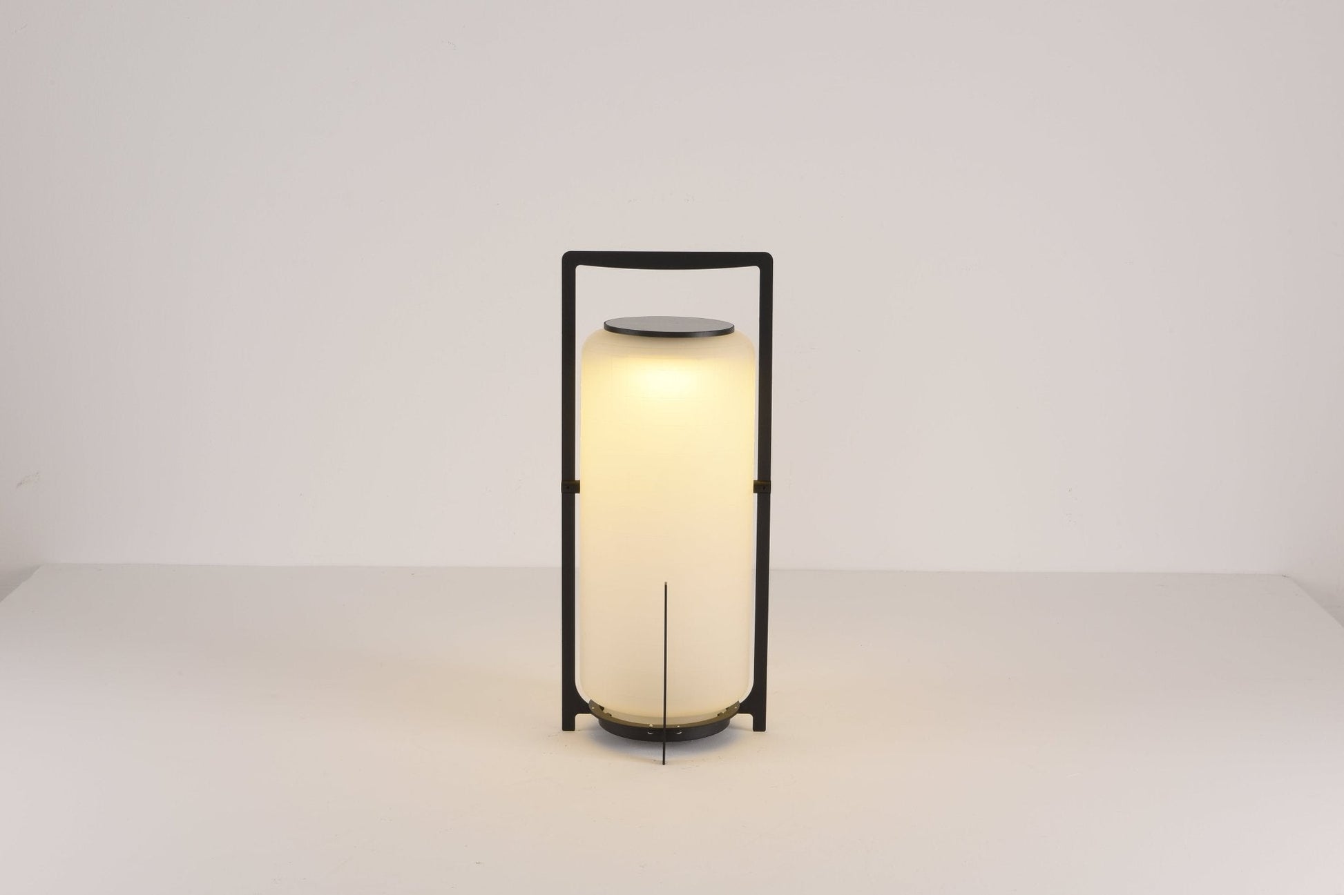 Twilight Lantern Solar Outdoor Table Lamp