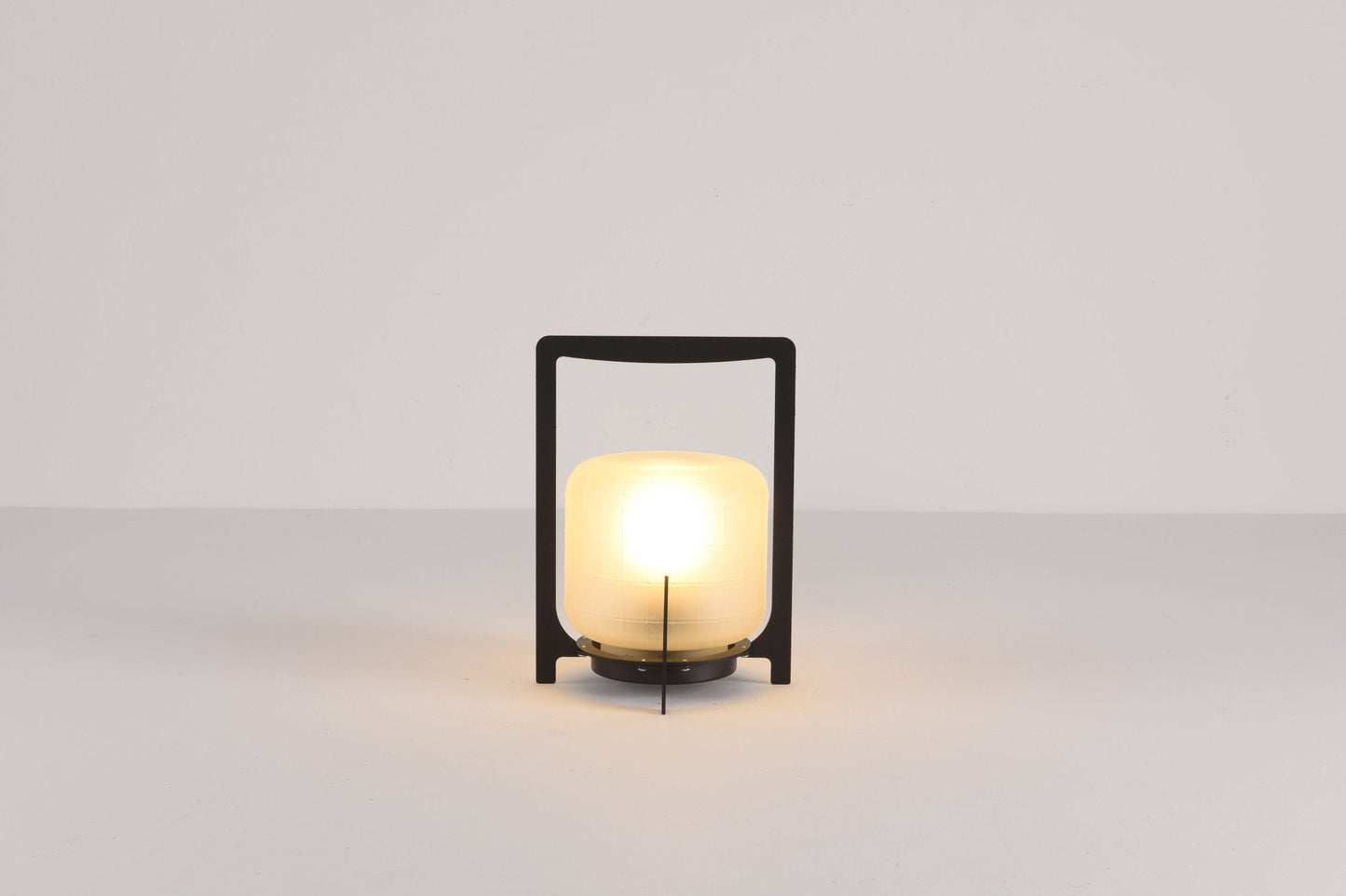 Black Twilight Lantern Table Lamp