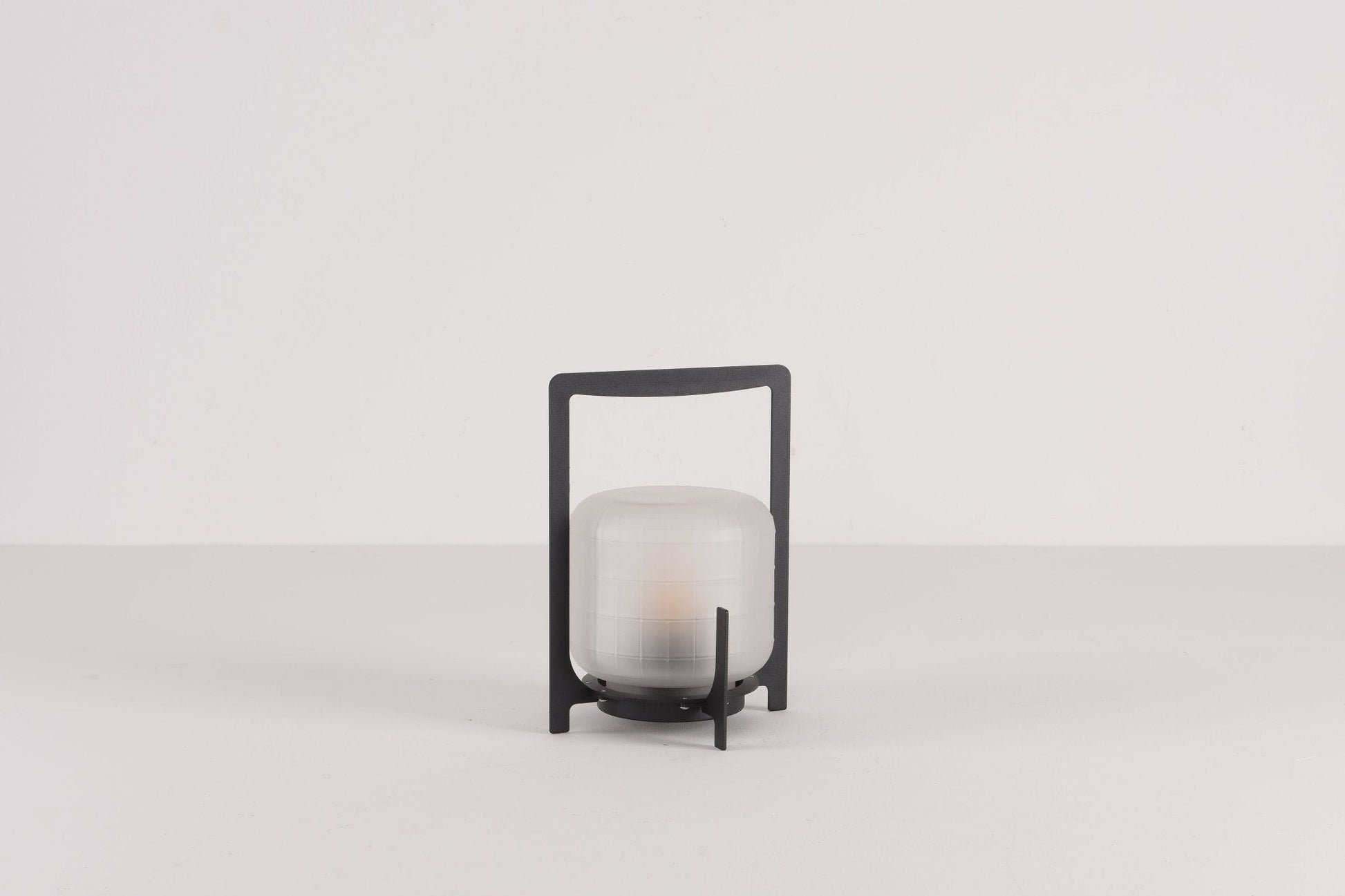 Black Twilight Lantern Table Lamp