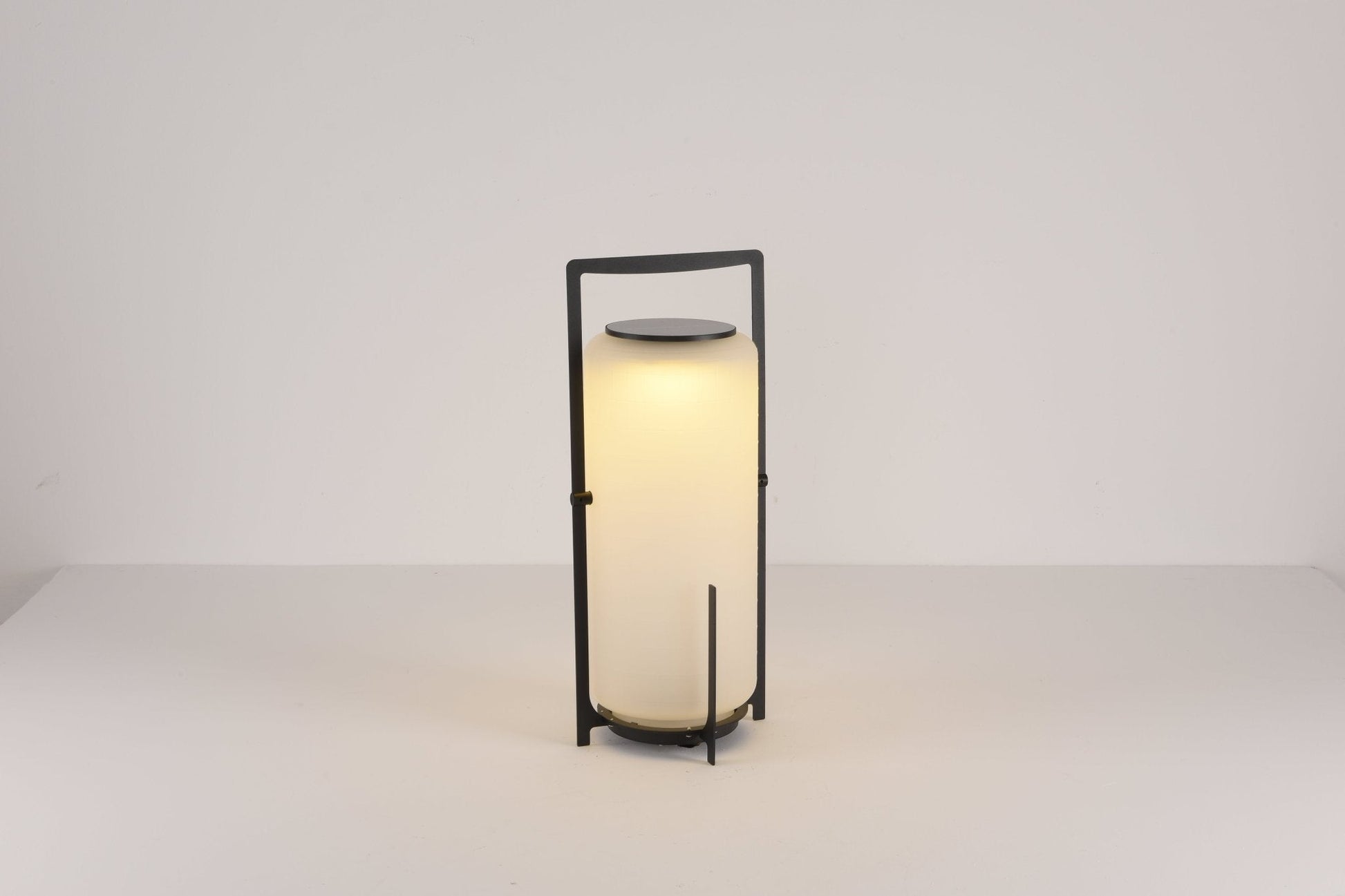 Twilight Lantern Solar Outdoor Table Lamp
