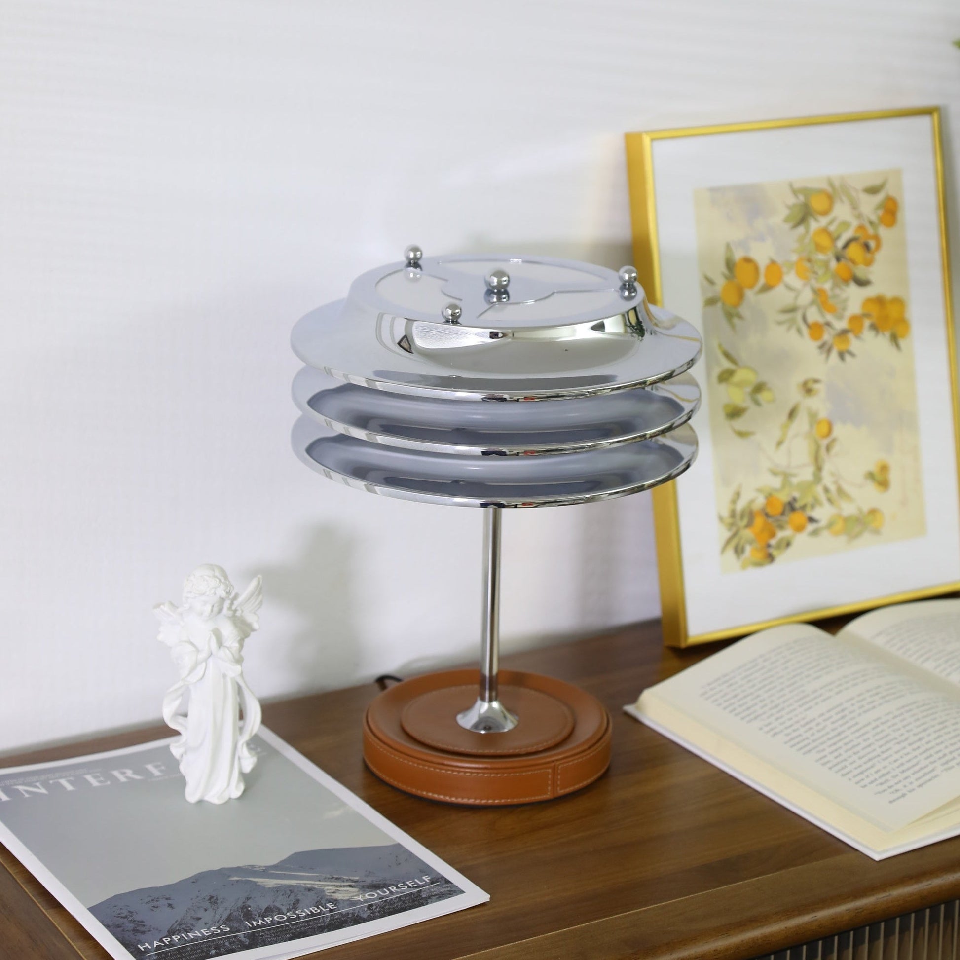 Calystron Table Lamp