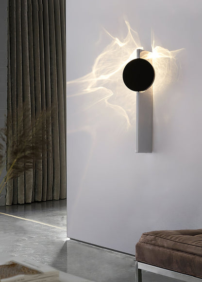 Kinetic Shadow Wall Lamp