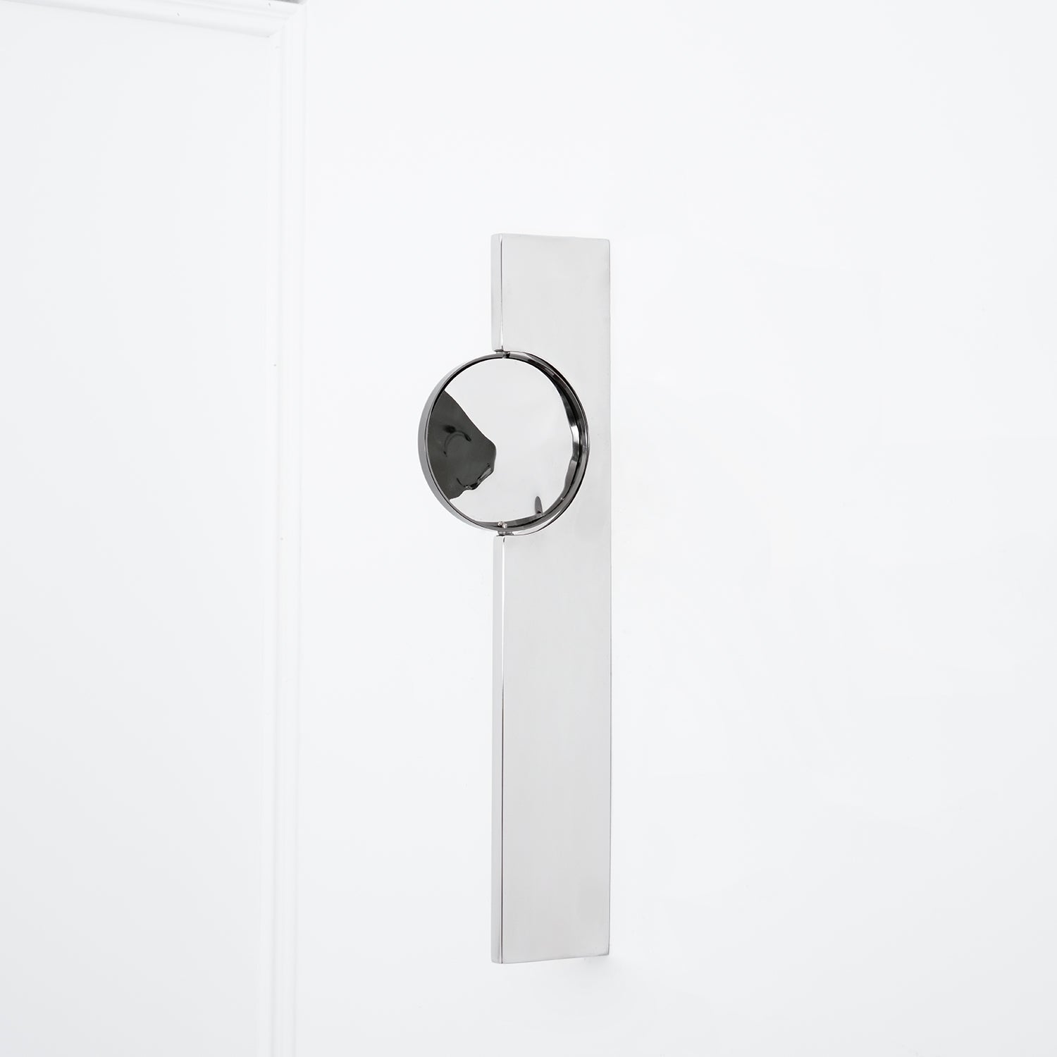 Kinetic Shadow Wall Lamp