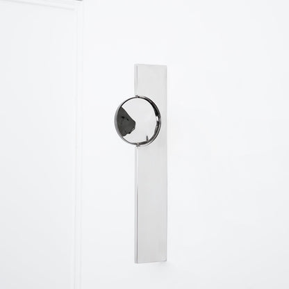 Kinetic Shadow Wall Lamp