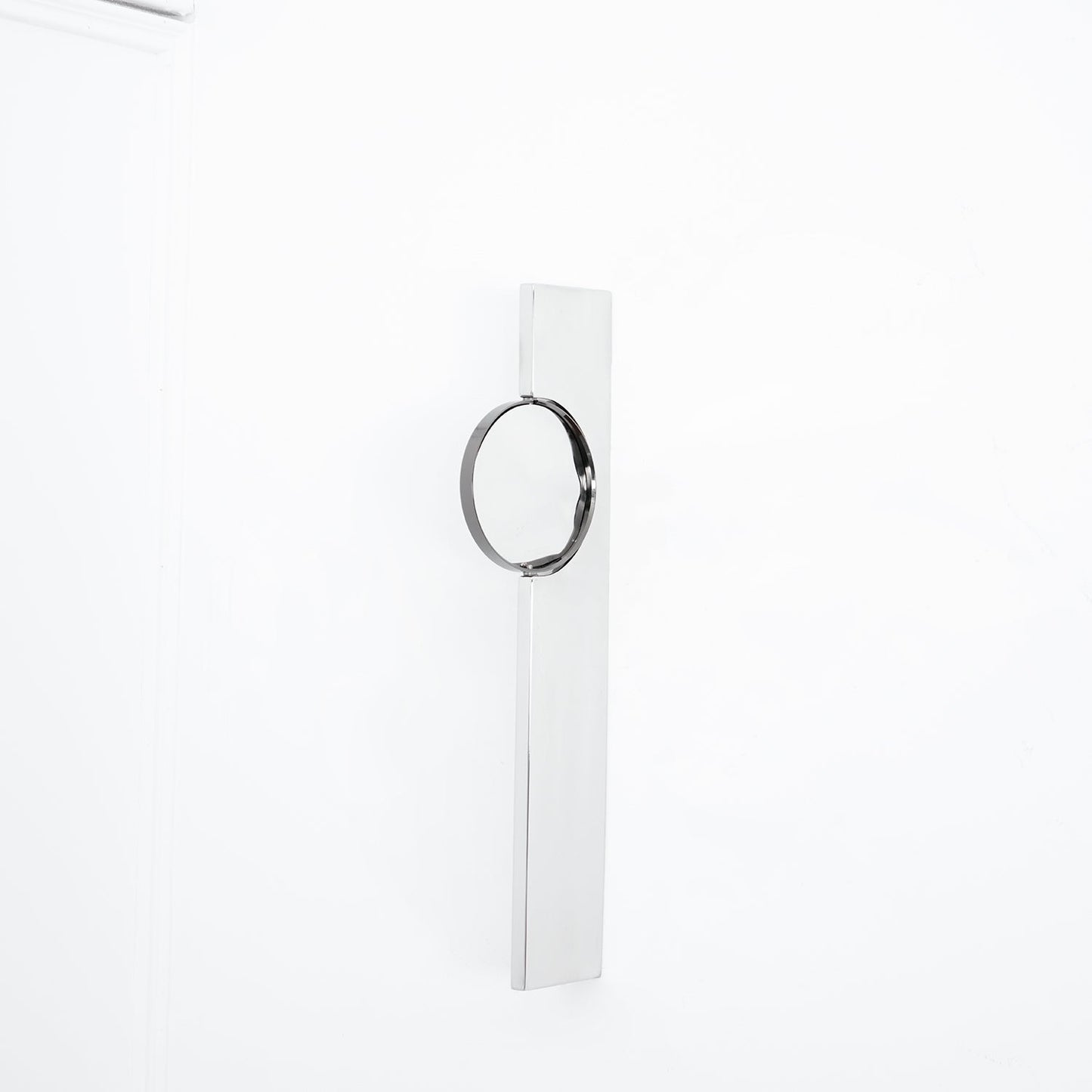 Kinetic Shadow Wall Lamp