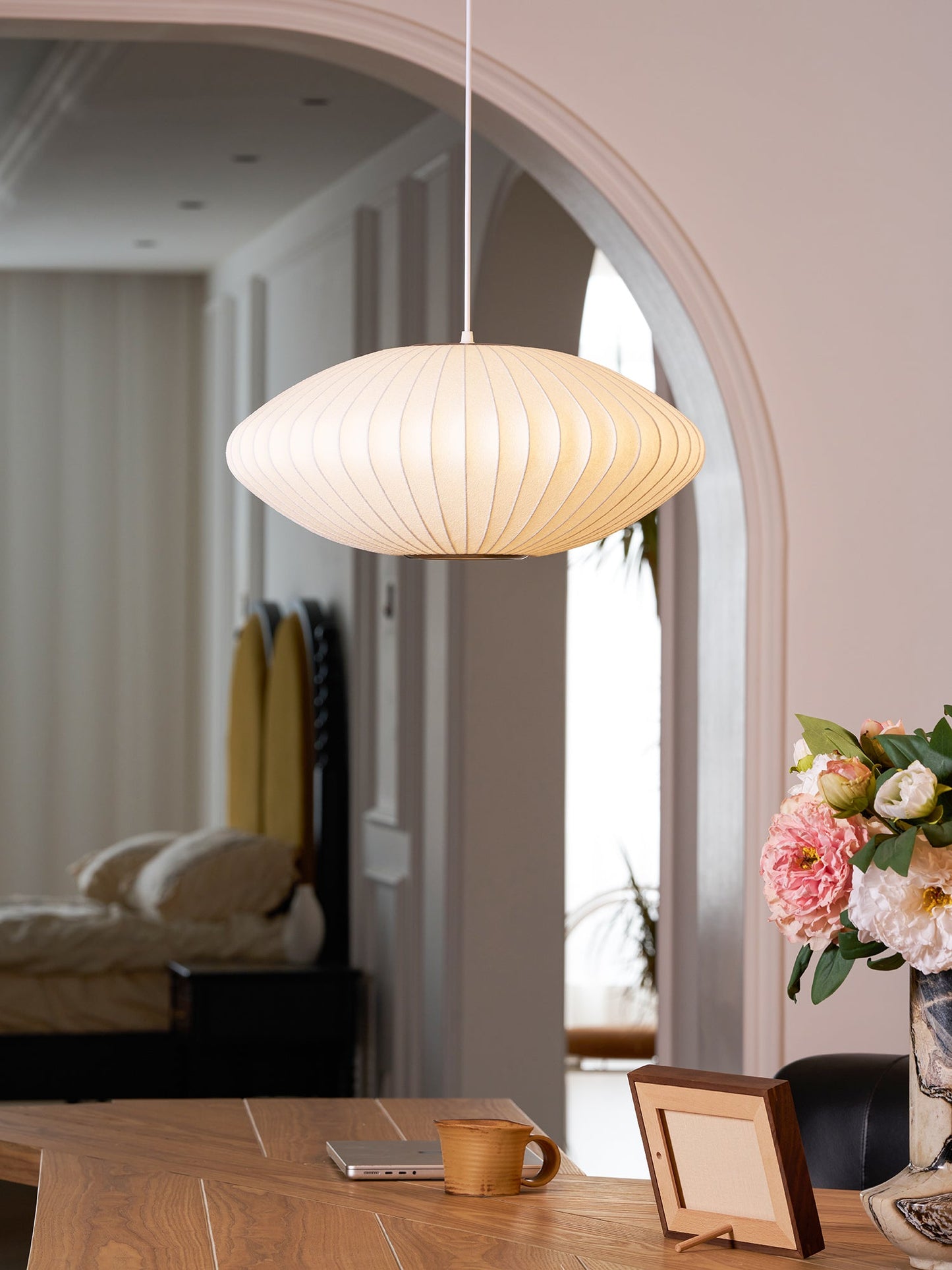 Bubble Mulberry Silk Pendant Lamp