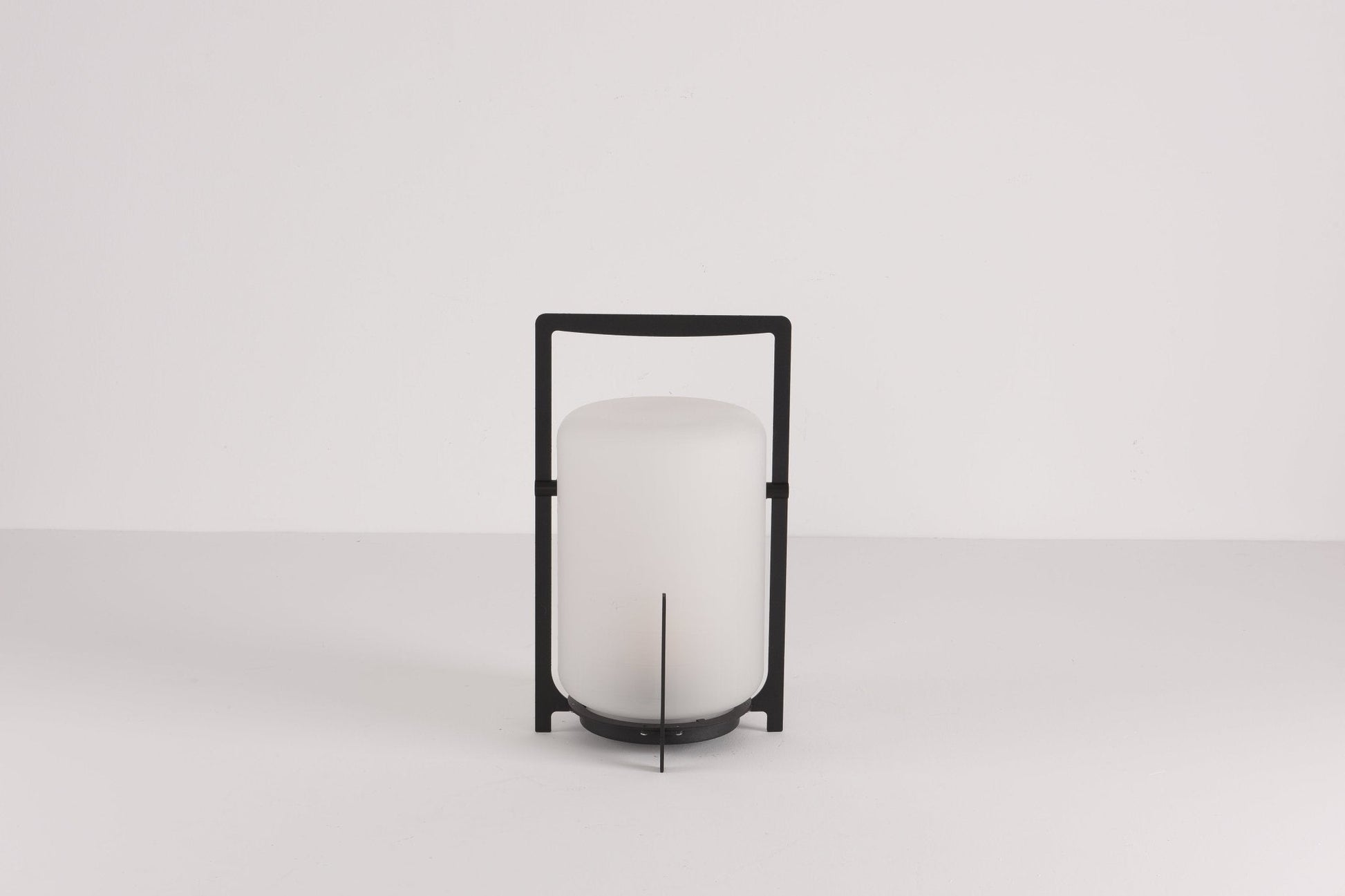 Black Twilight Lantern Table Lamp