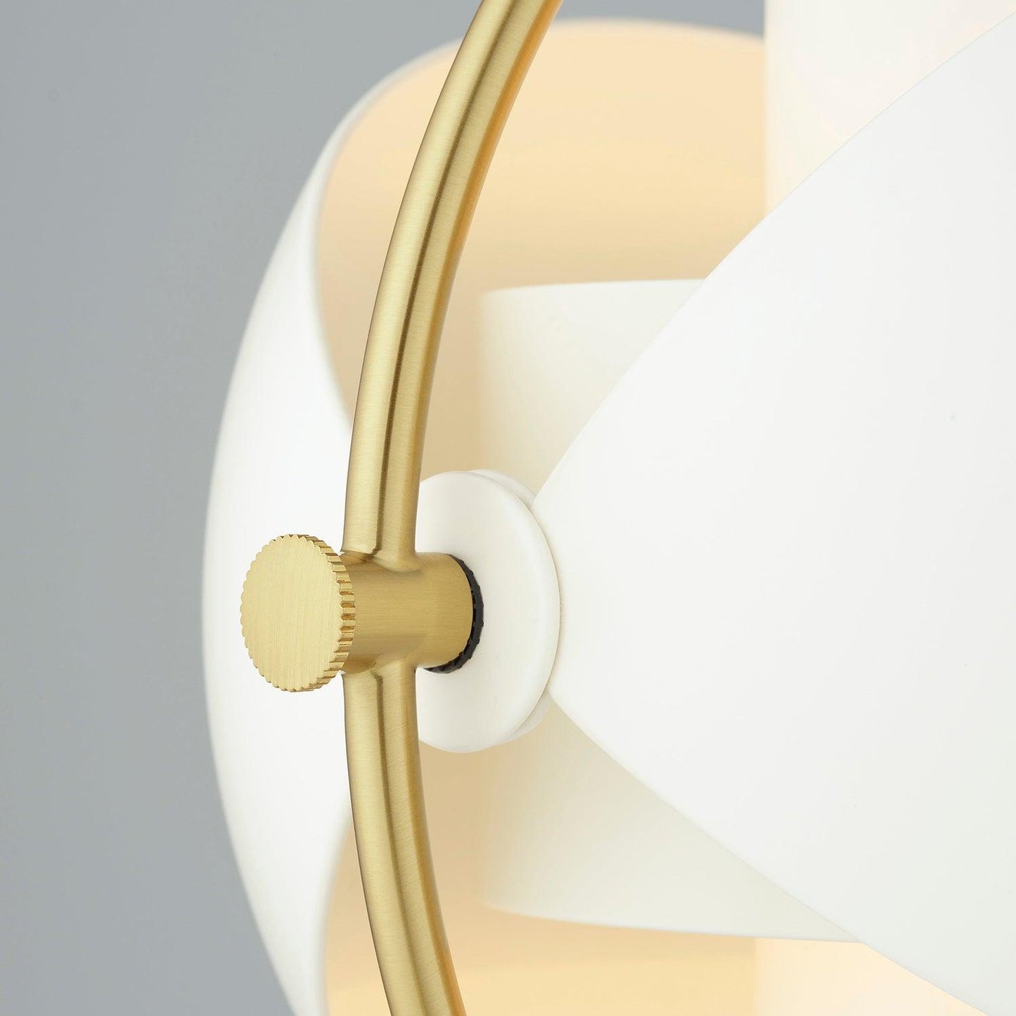 Deformed Ball Table Lamp