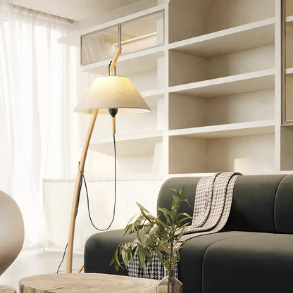 Dornstab Floor Lamp