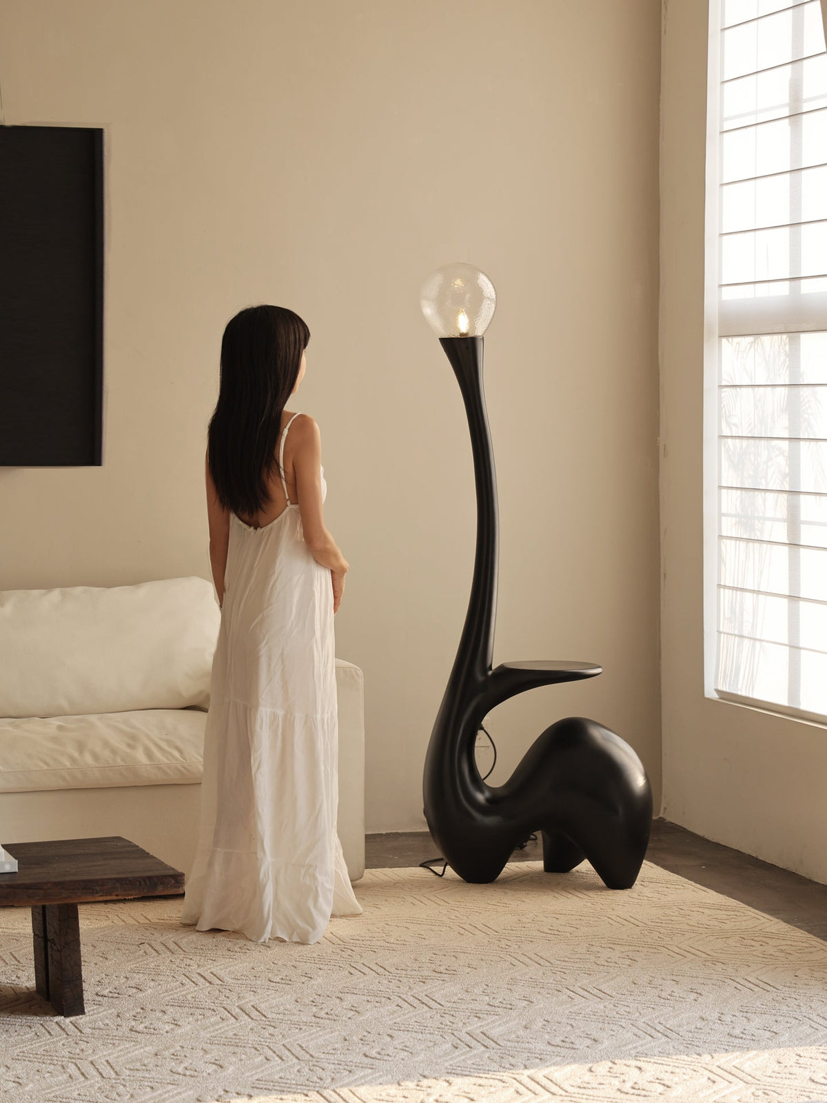 Elero Sculptural Floor Lamp