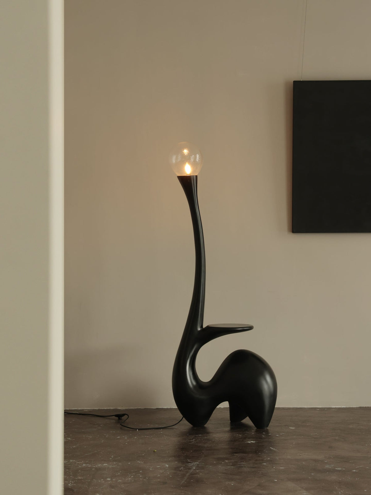 Elero Sculptural Floor Lamp