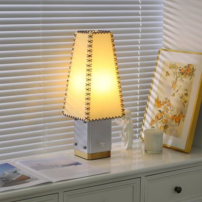 Estela Table Lamp