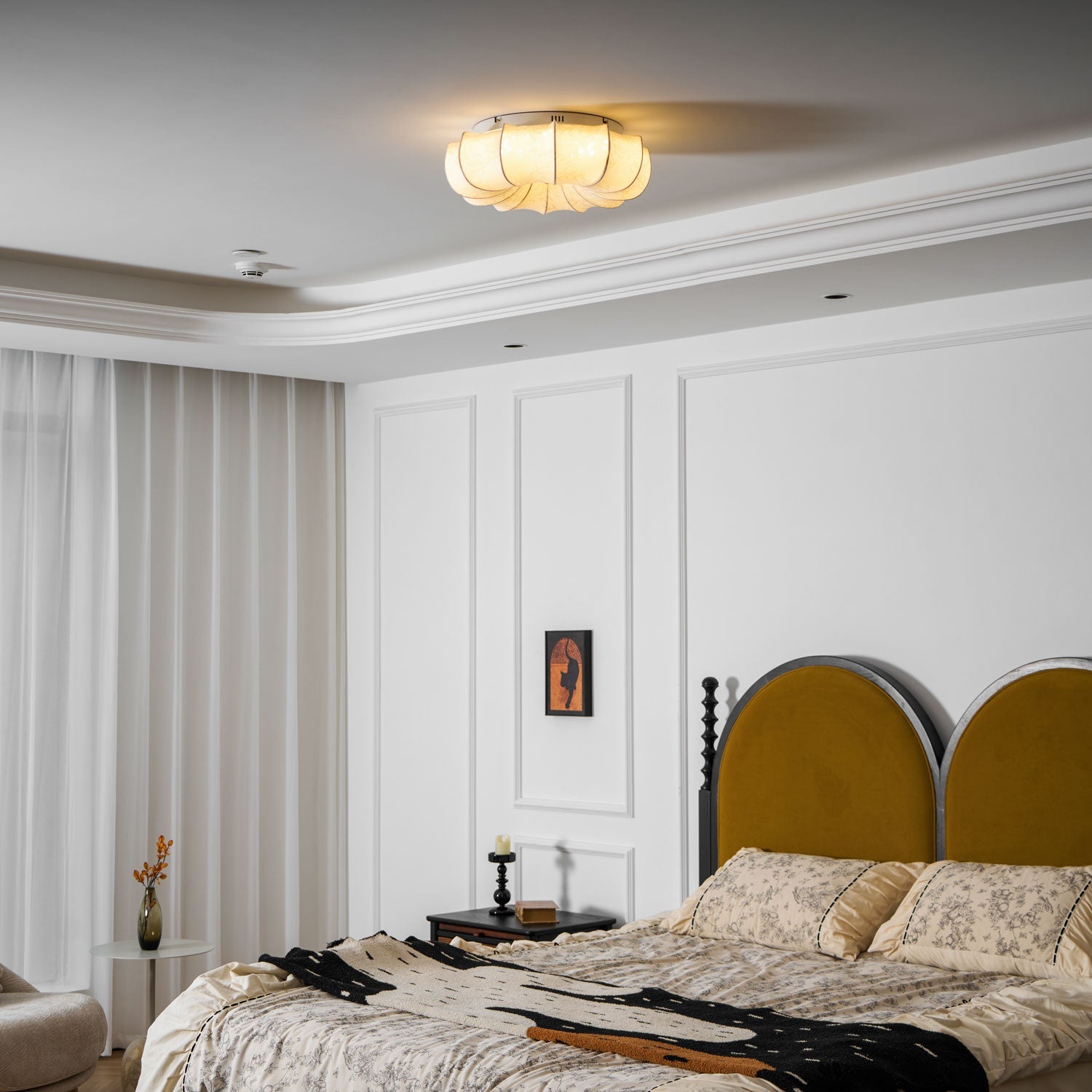 Floralis Ceiling Light