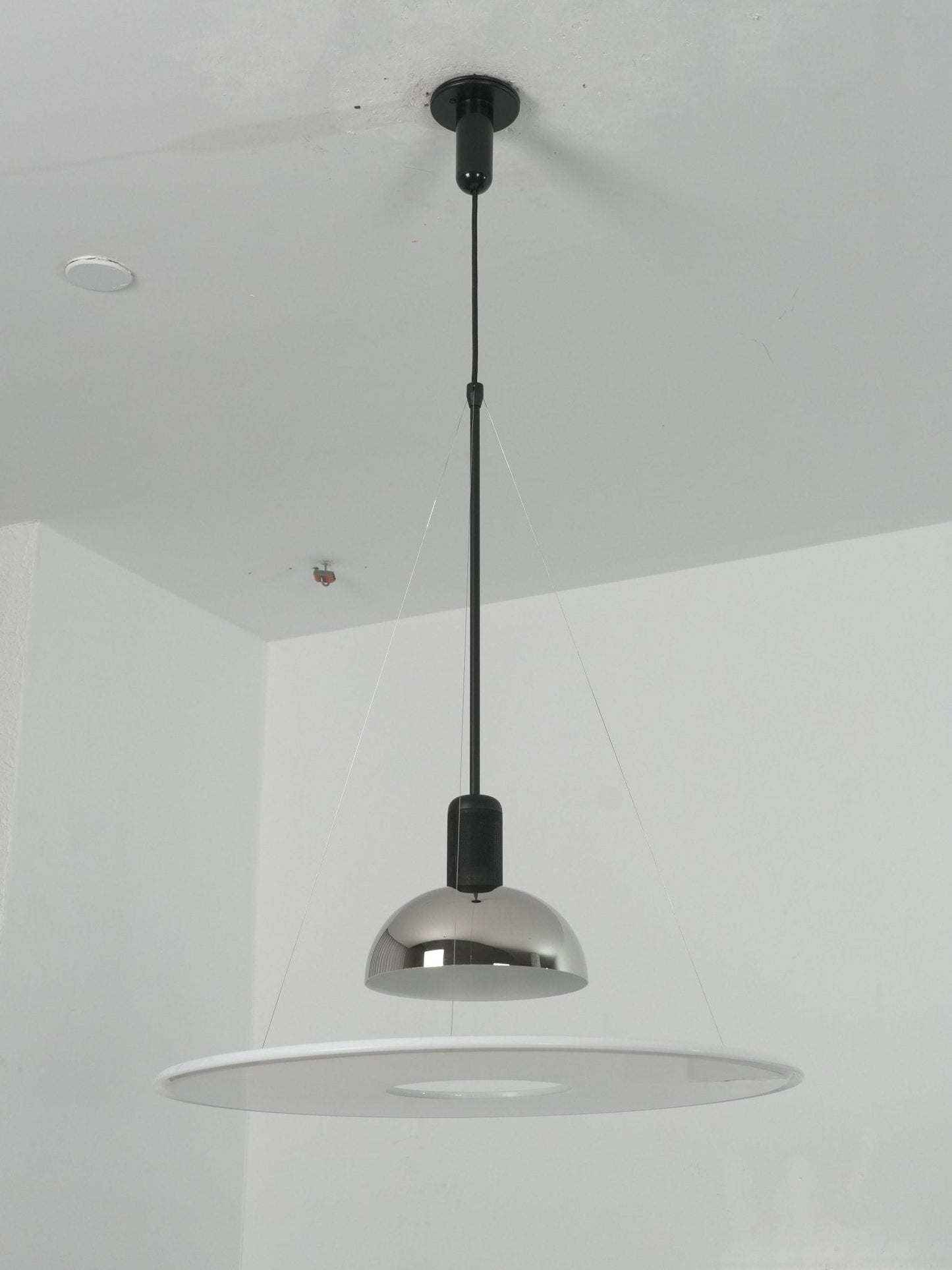 Flying Saucer Pendant Light