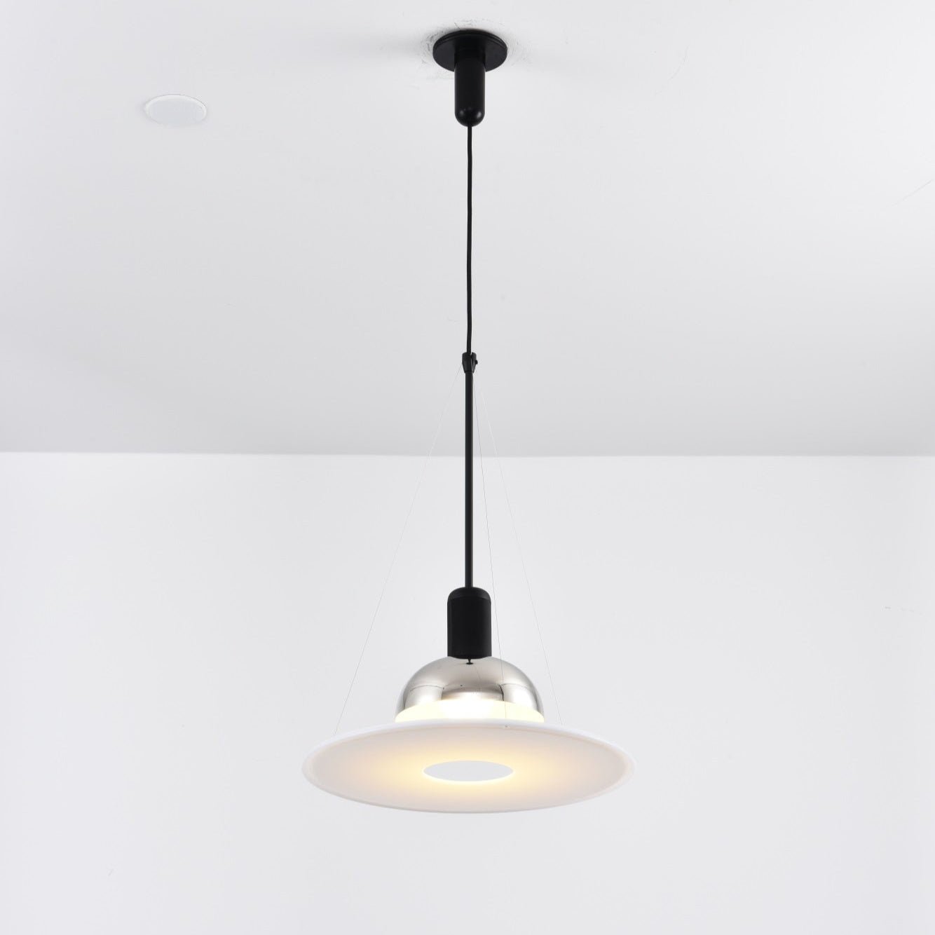 Flying Saucer Pendant Light
