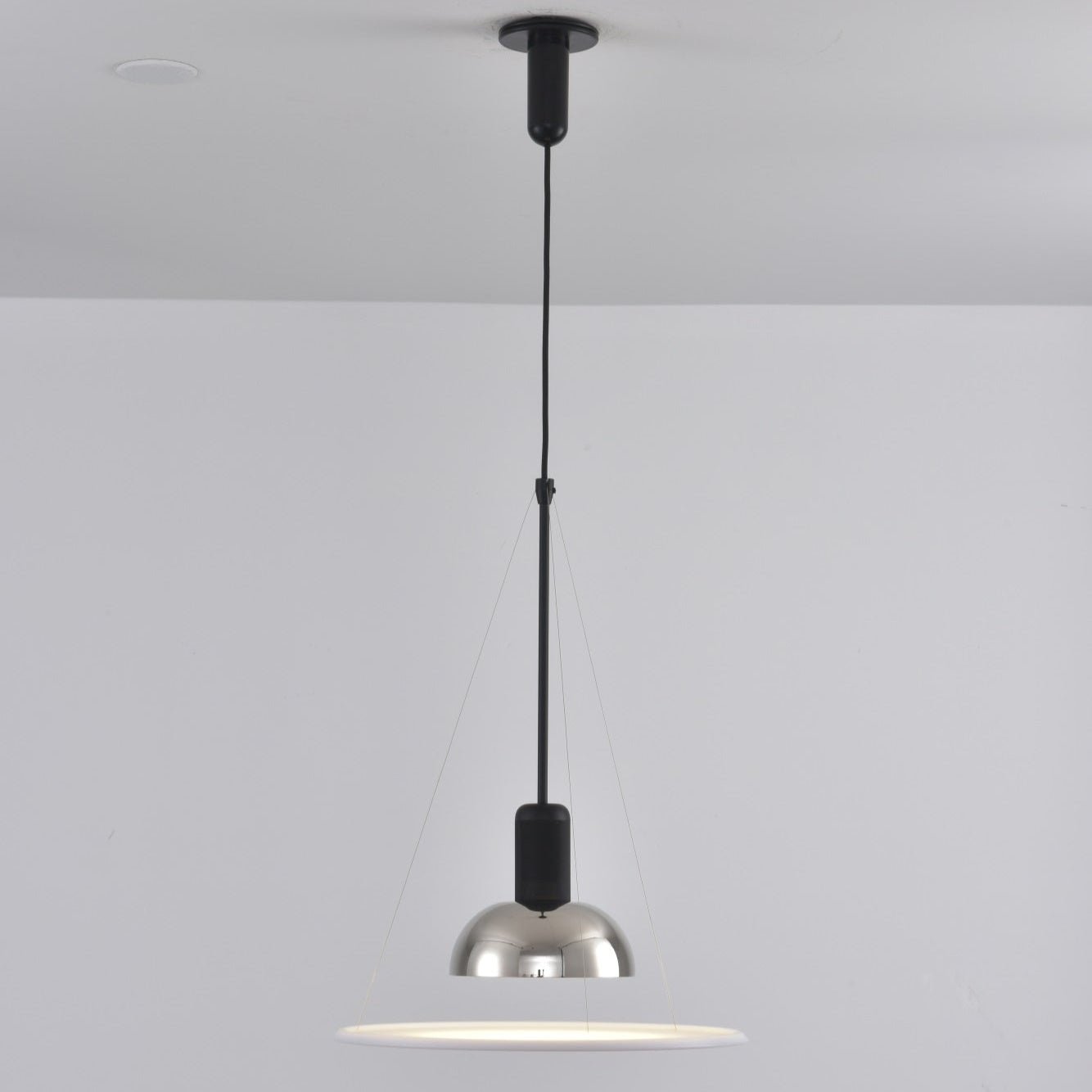 Flying Saucer Pendant Light