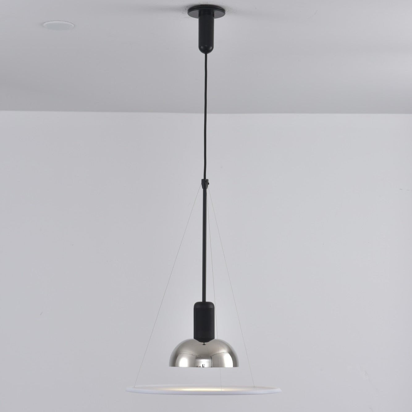 Flying Saucer Pendant Light