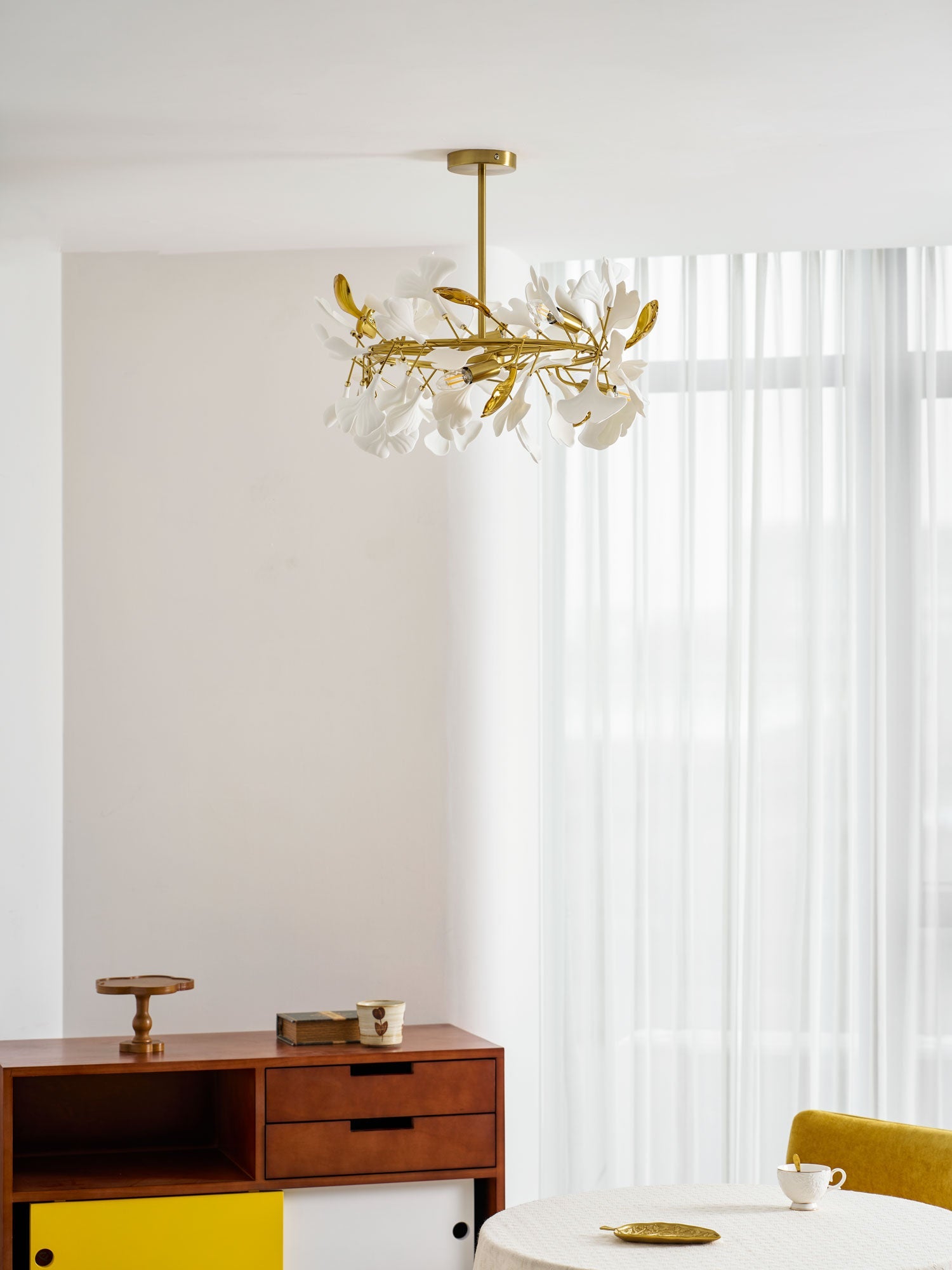 Gingko Rotating Ceiling Lamp