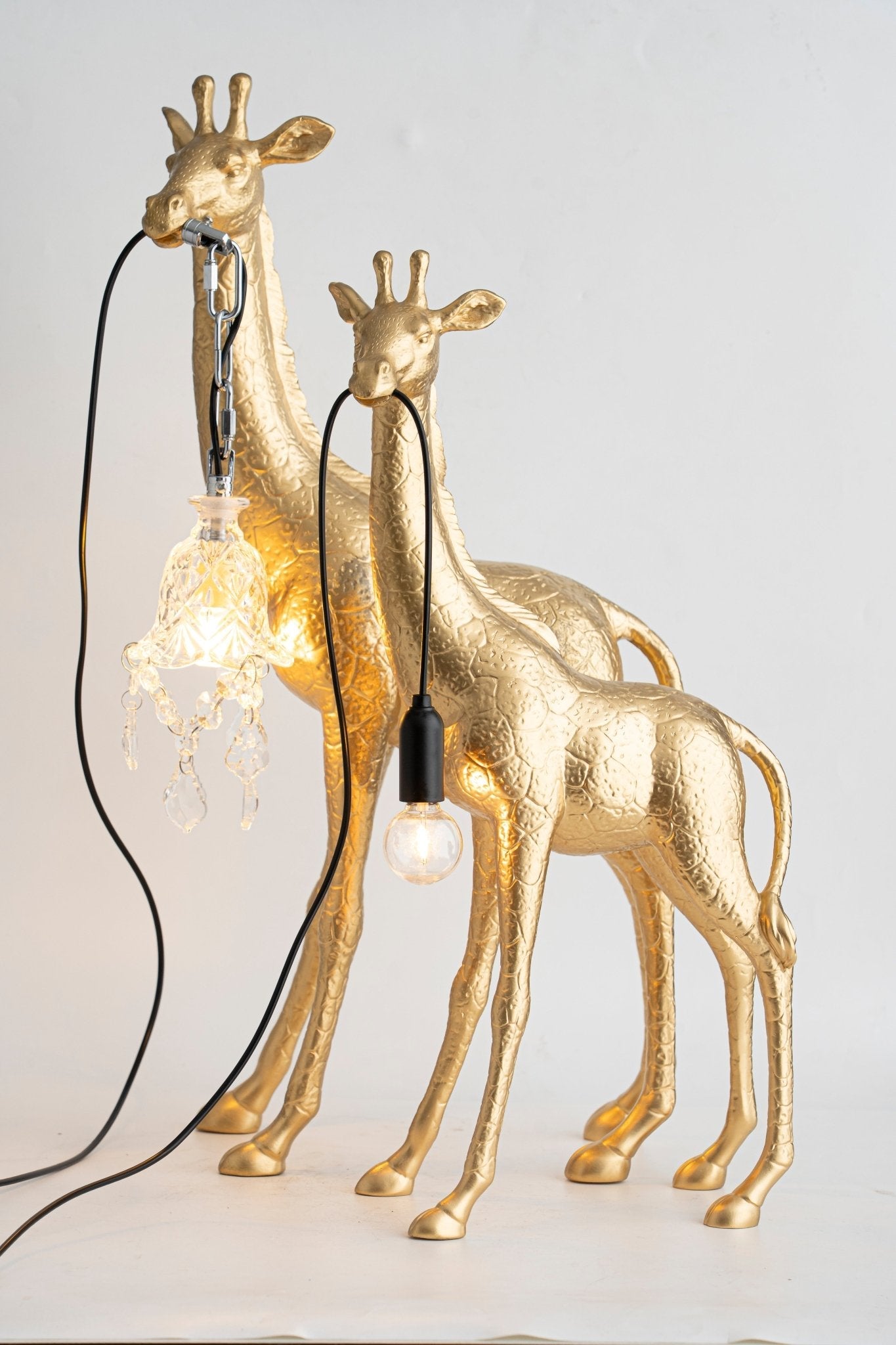 Giraffe Royale Sculpture Floor Lamp