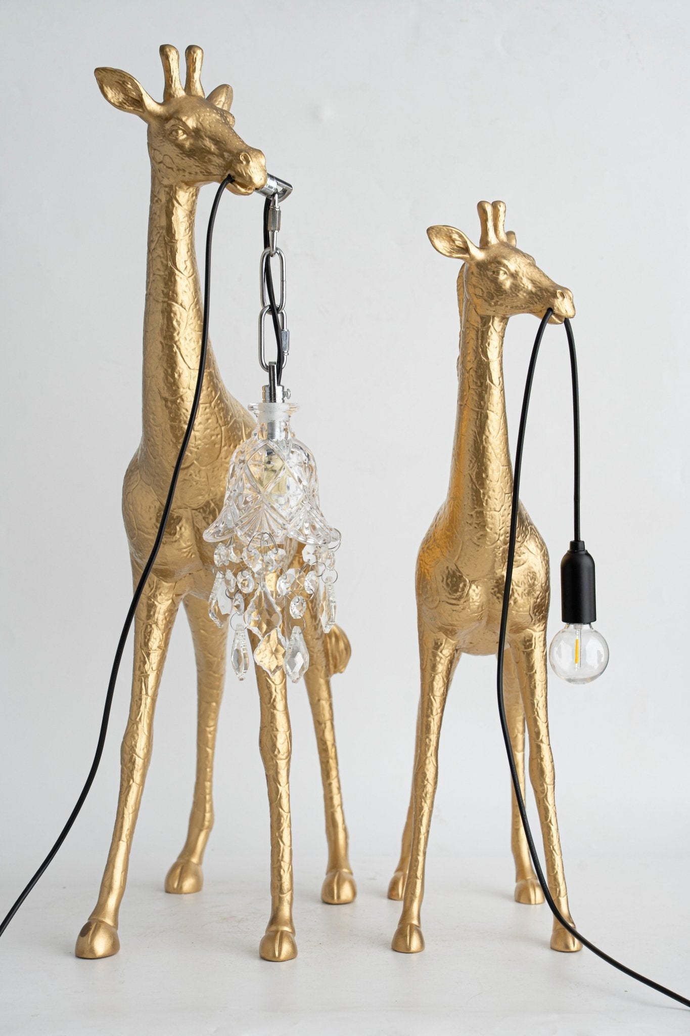 Giraffe Royale Sculpture Floor Lamp