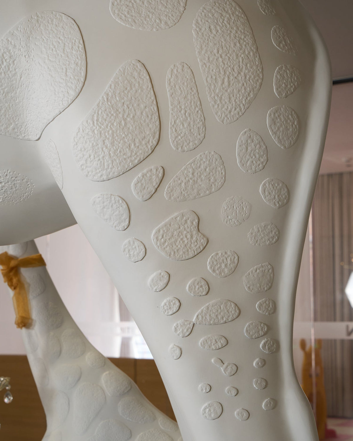 Giraffe Sculpture Floor Lamp