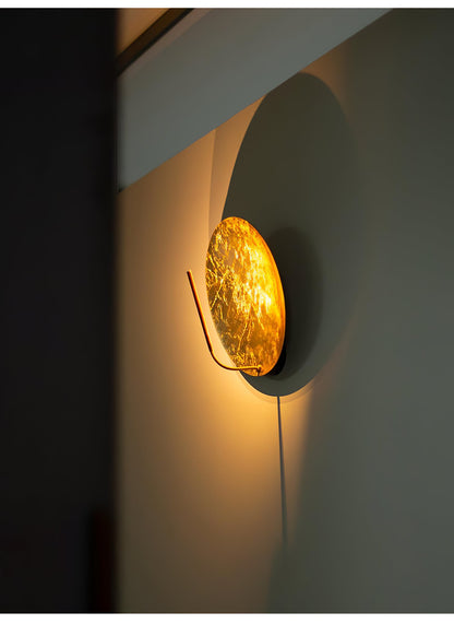 Golden Aura Wall Light