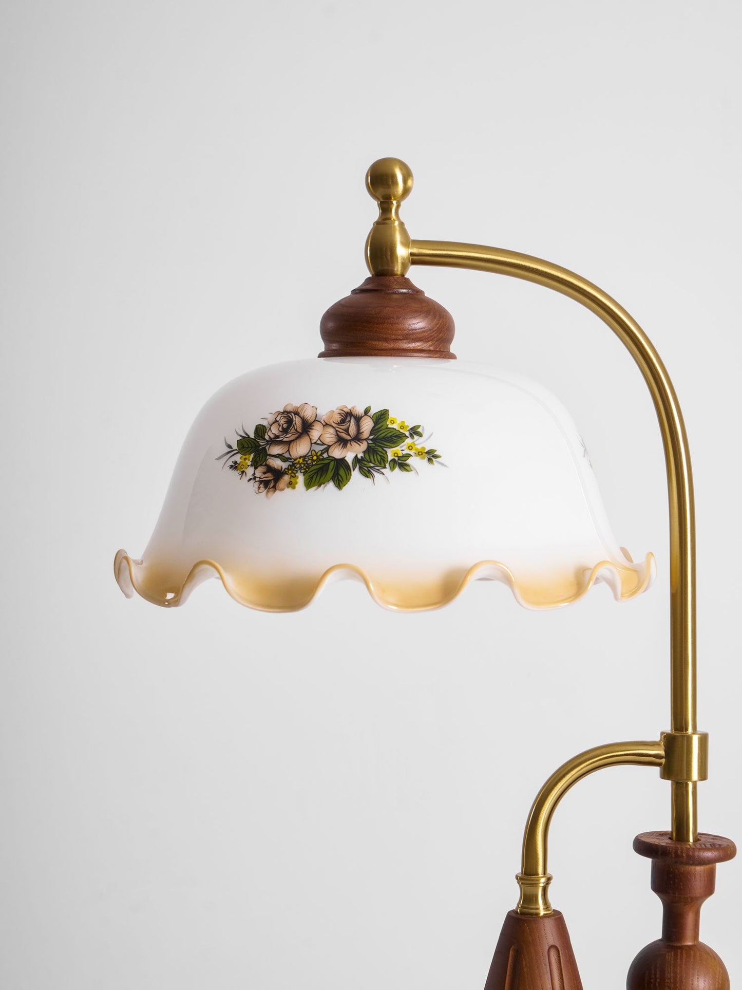 Heritage Bloom Table Lamp
