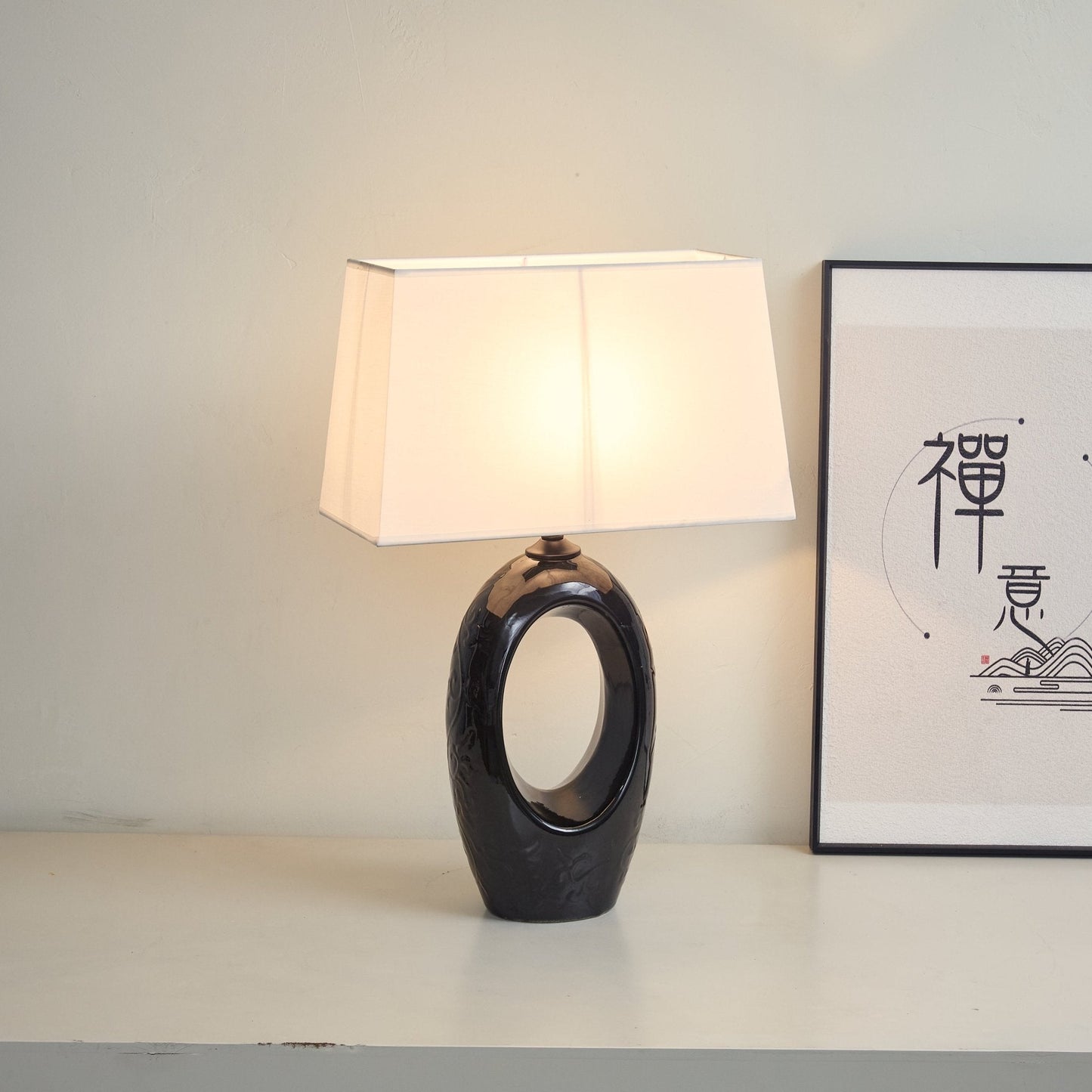 Hollow Oval Ceramic Table Lamp