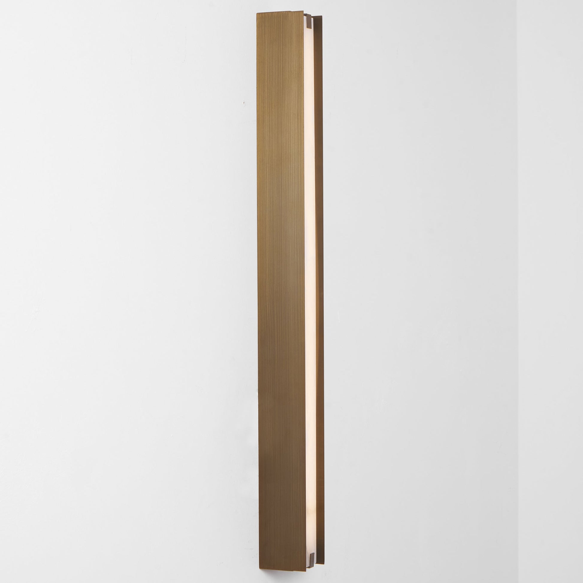 Isolde Alabaster Wall Sconce