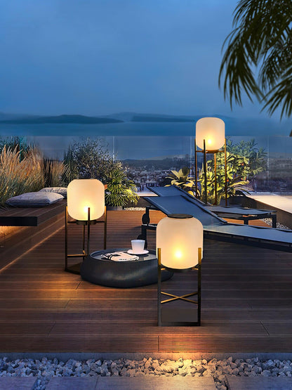 Lantern Floor Light