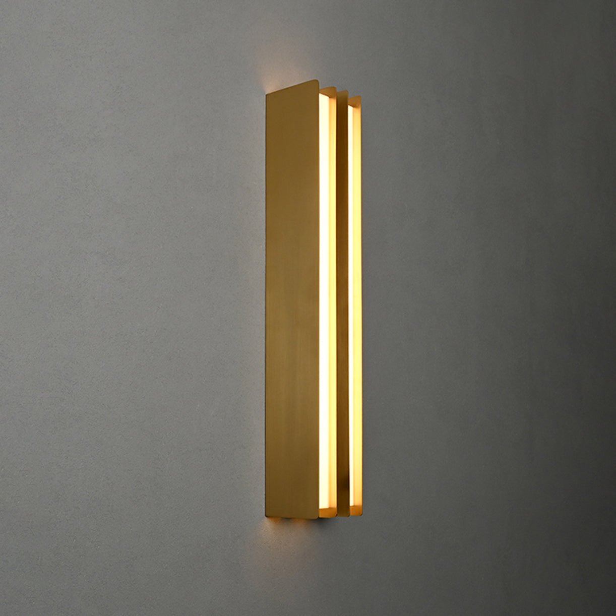 Layered Blade Sconce