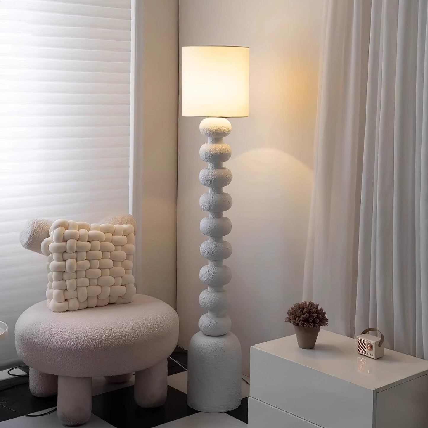 Leona Floor Lamp