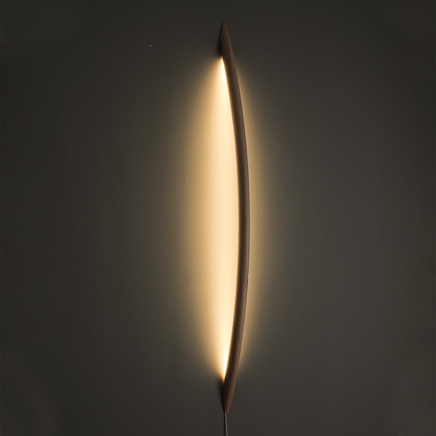 Linea Wood Wall Light